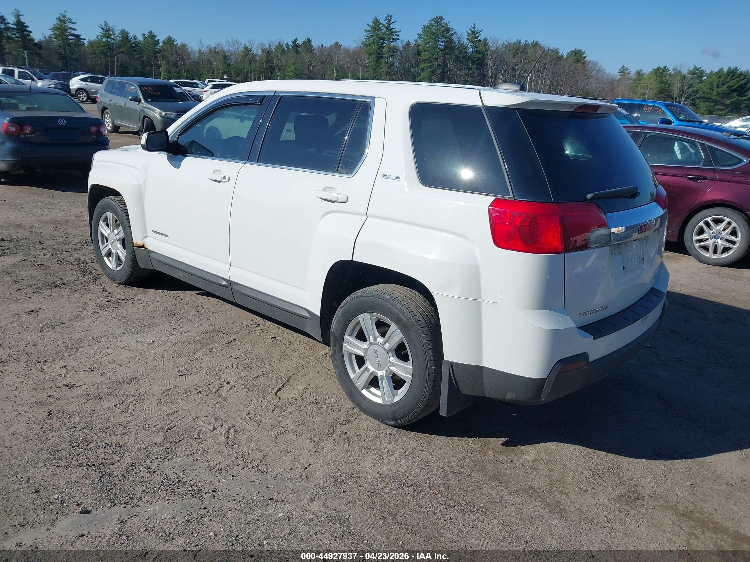GMC TERRAIN image 3