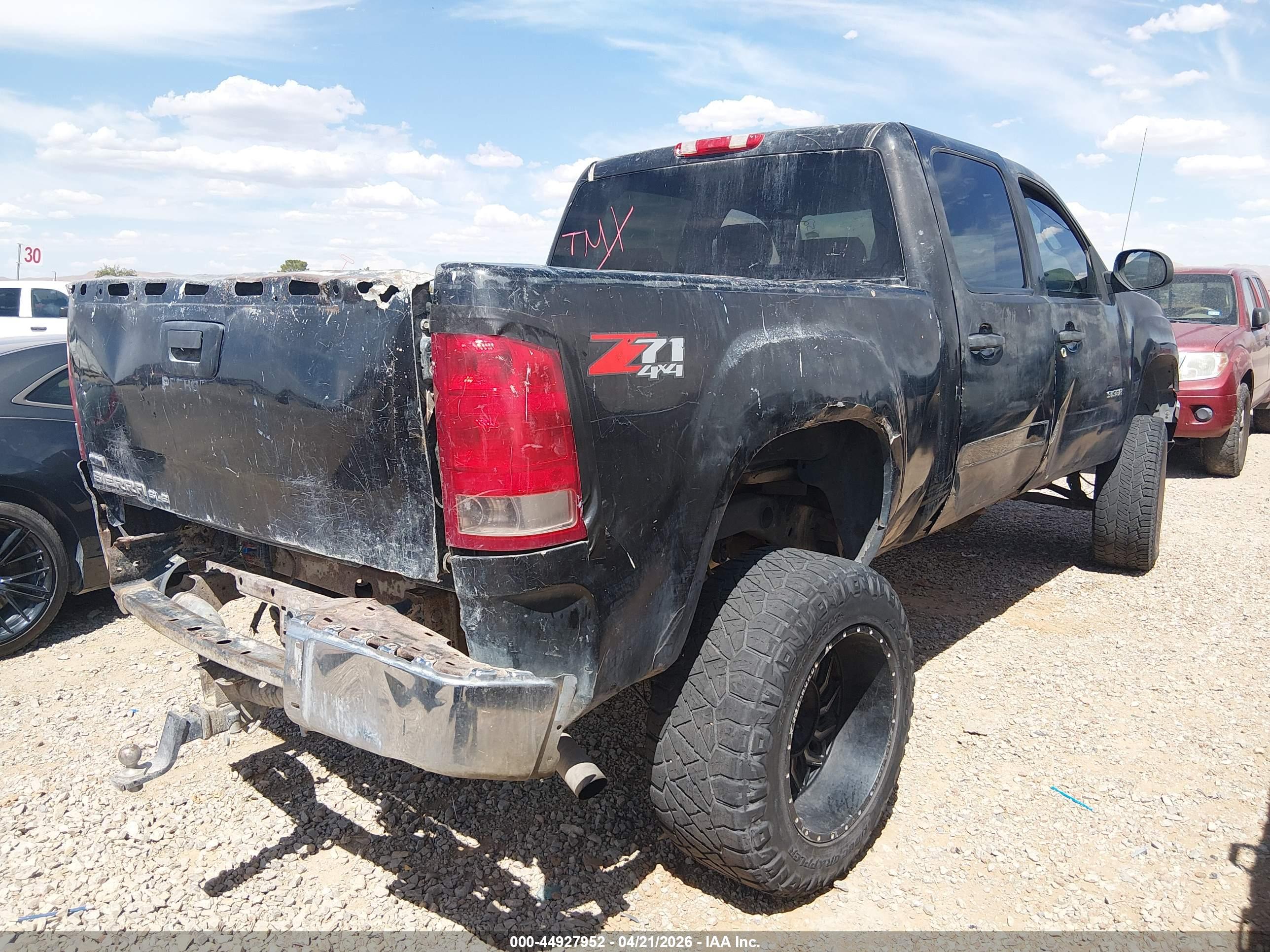 GMC SIERRA image 4