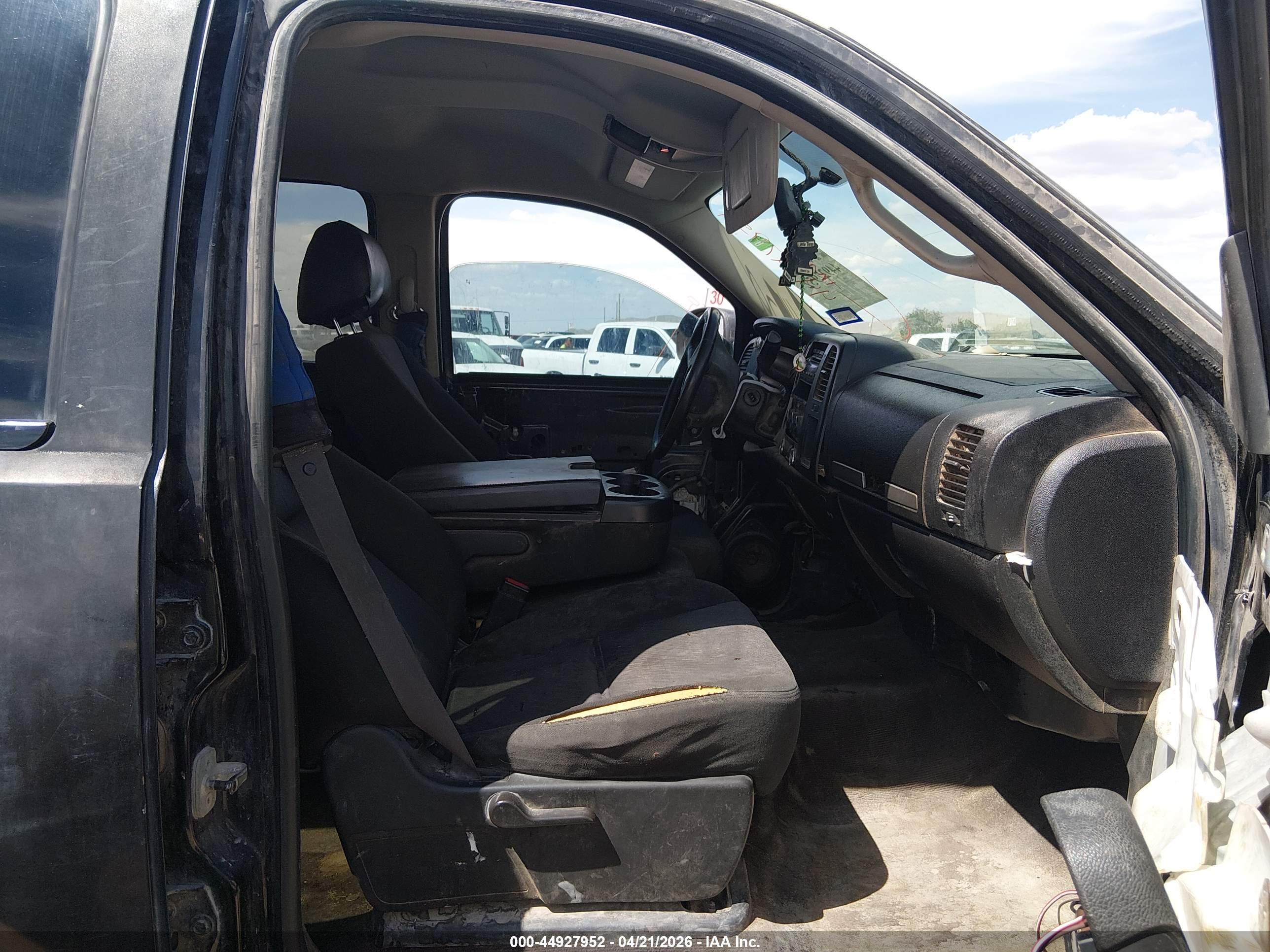 GMC SIERRA image 5