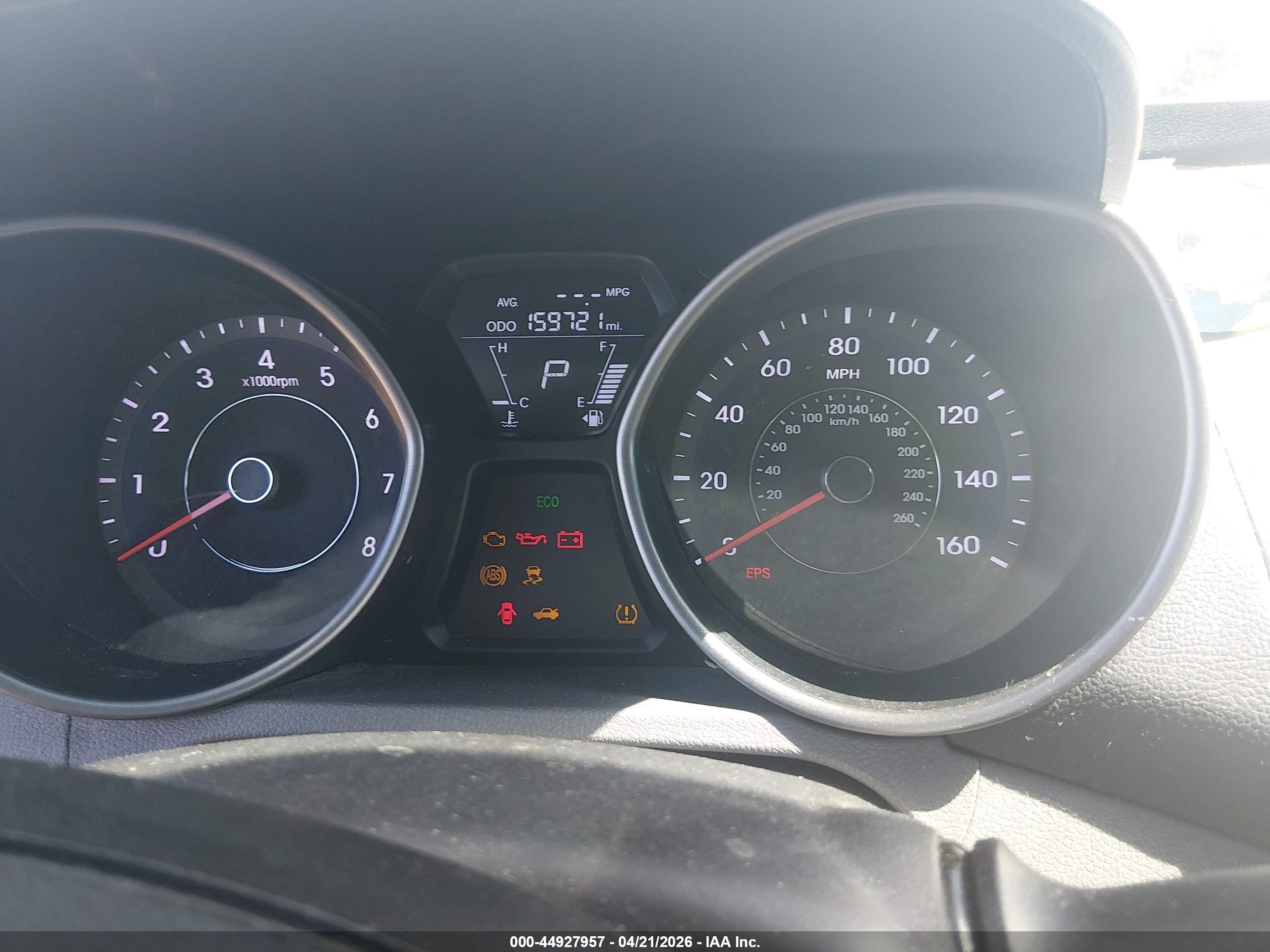 HYUNDAI ELANTRA image 7