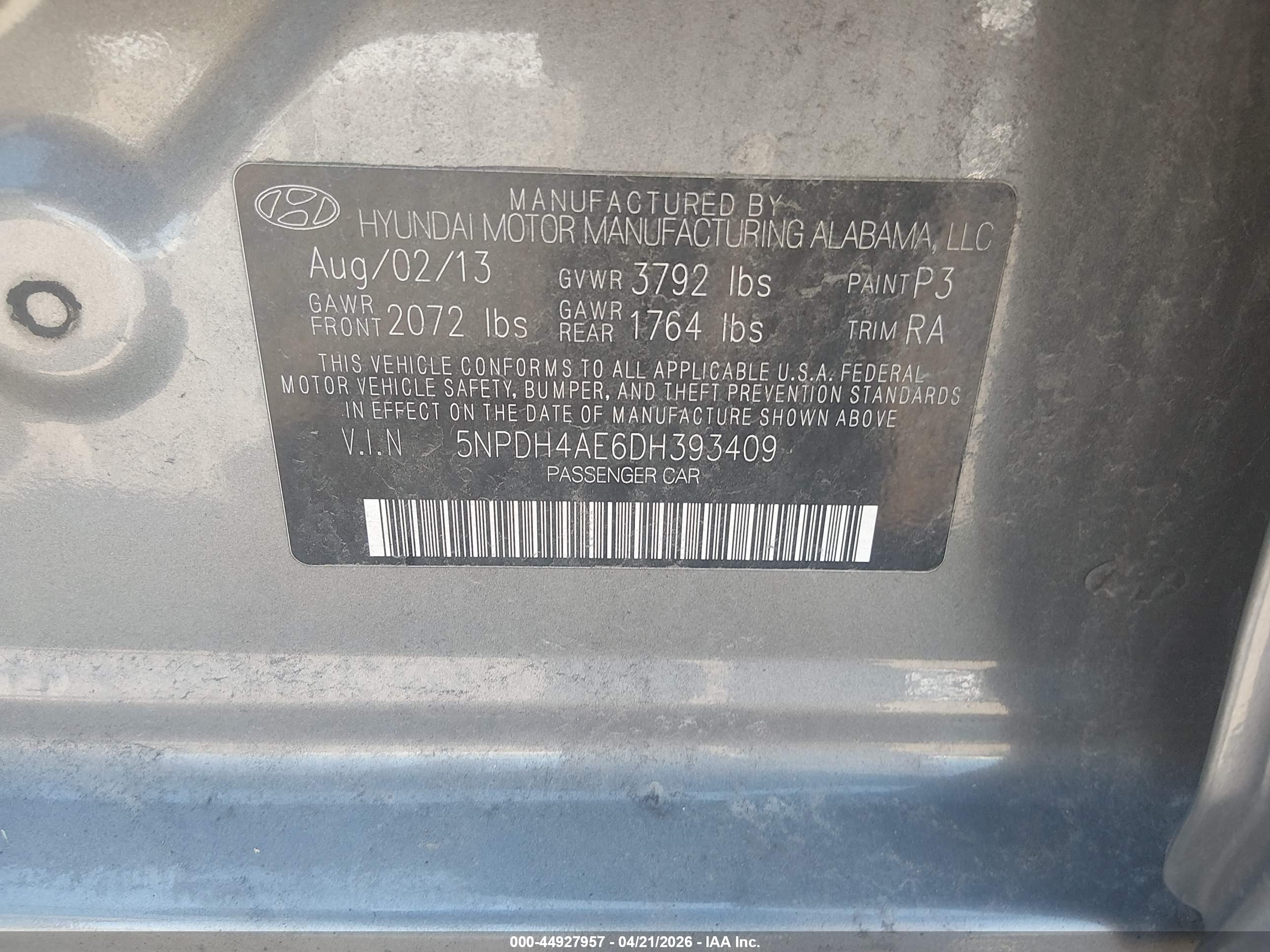 HYUNDAI ELANTRA image 9