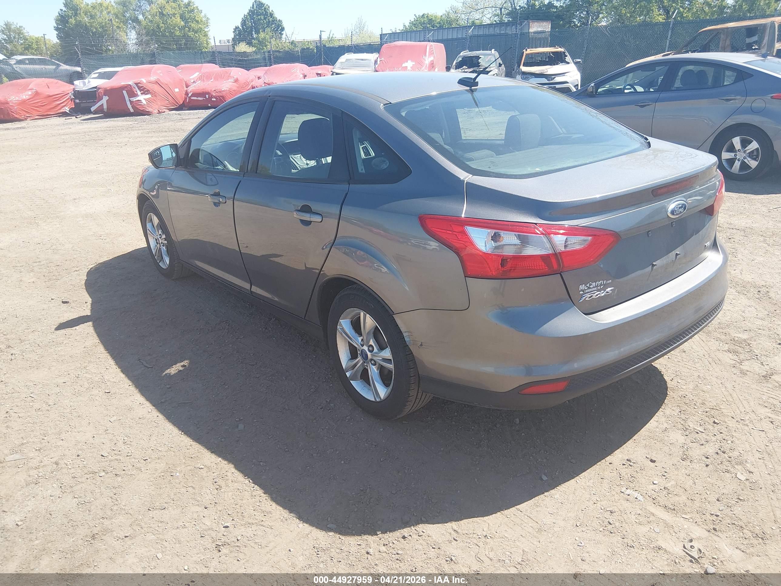 FORD FOCUS image 3