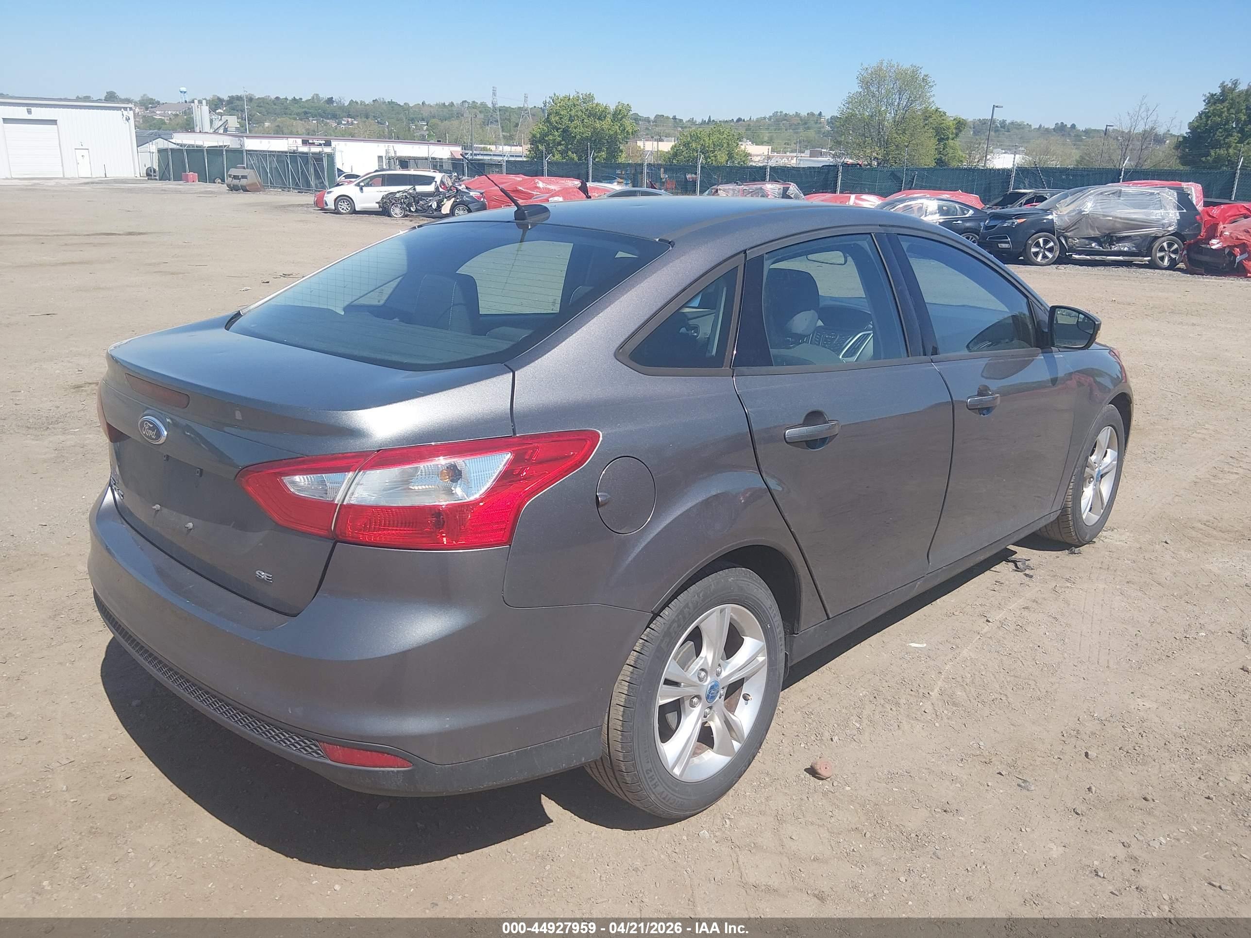 FORD FOCUS image 4