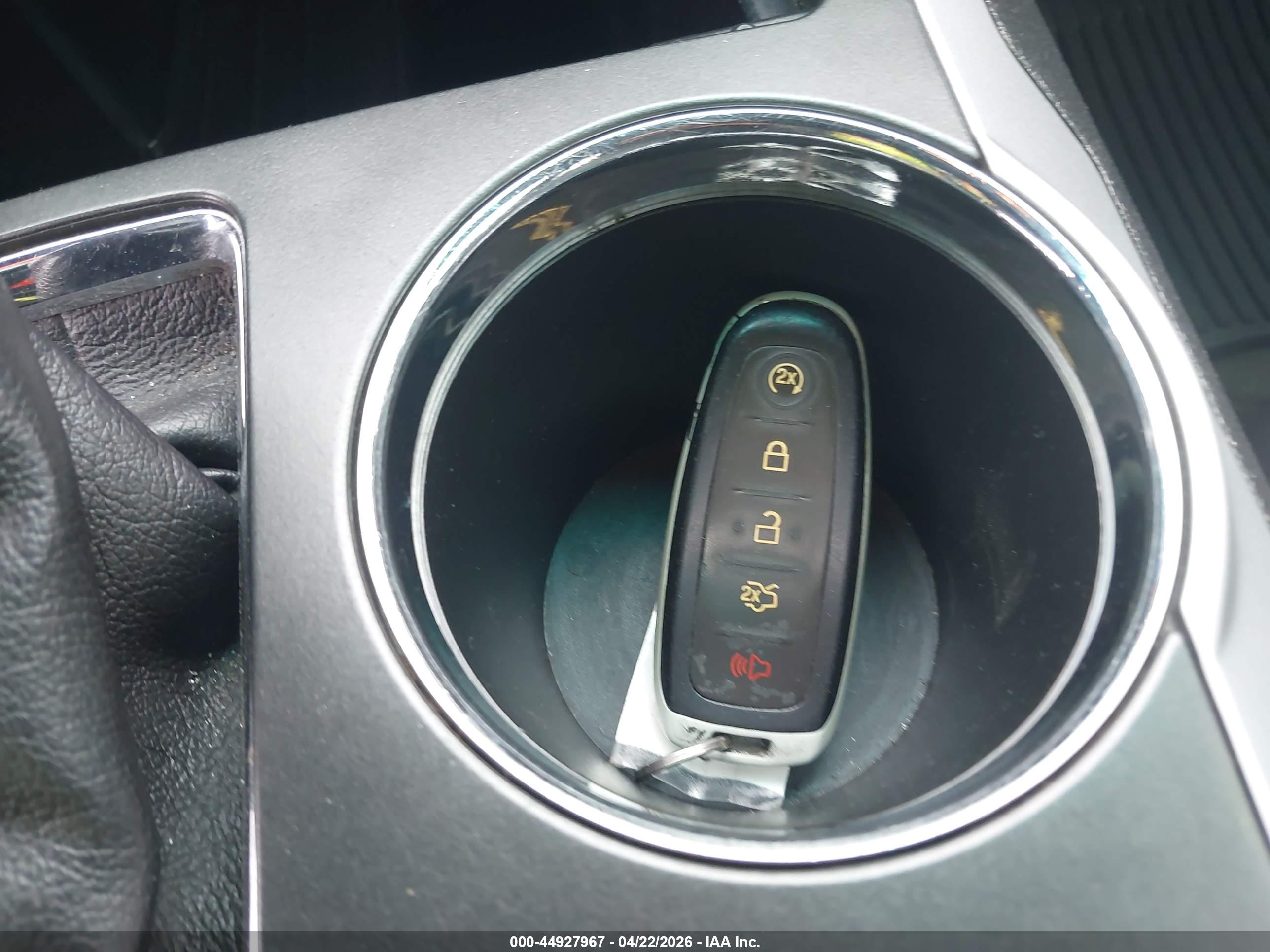 FORD EXPLORER image 11