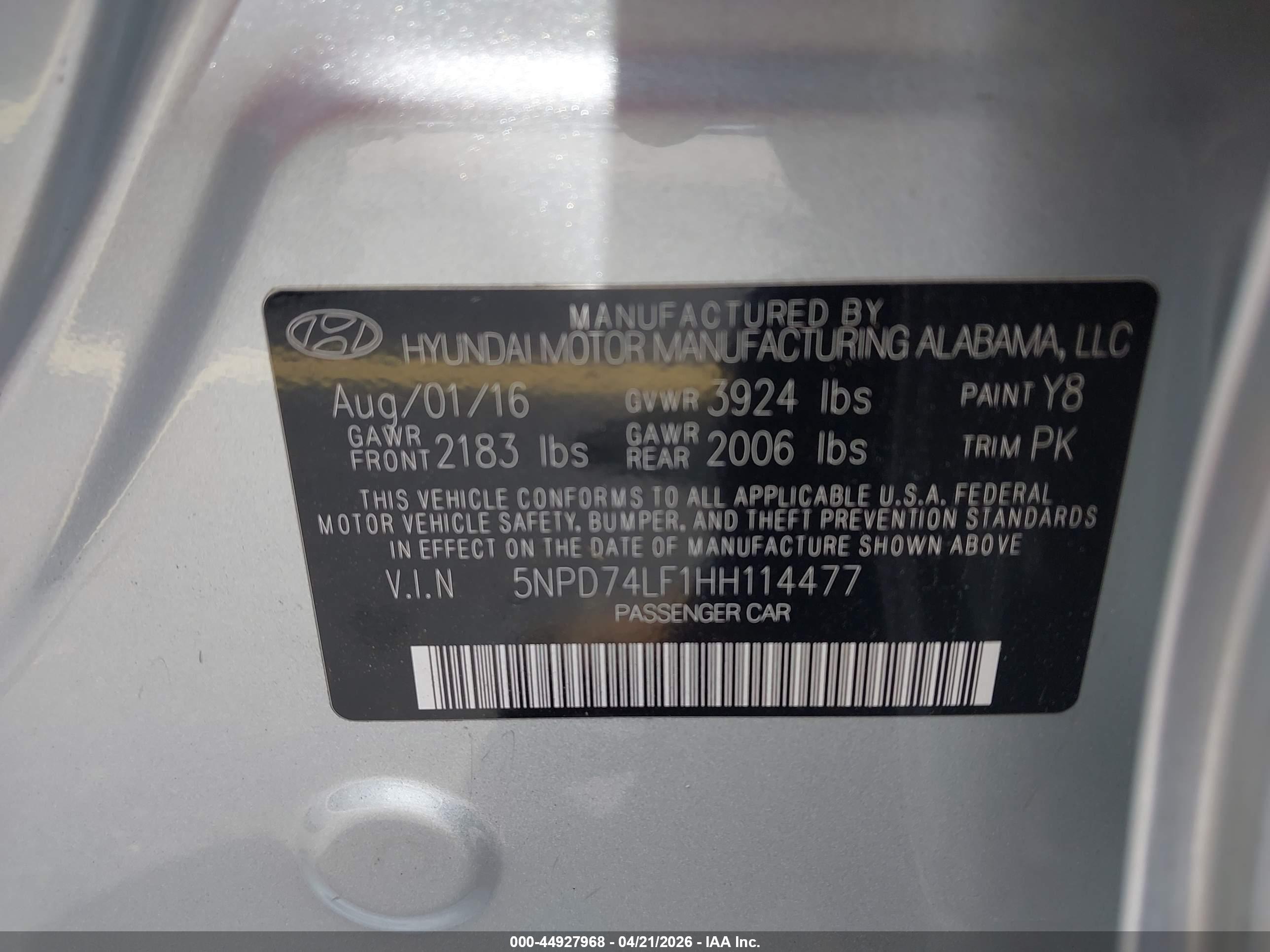 HYUNDAI ELANTRA image 9