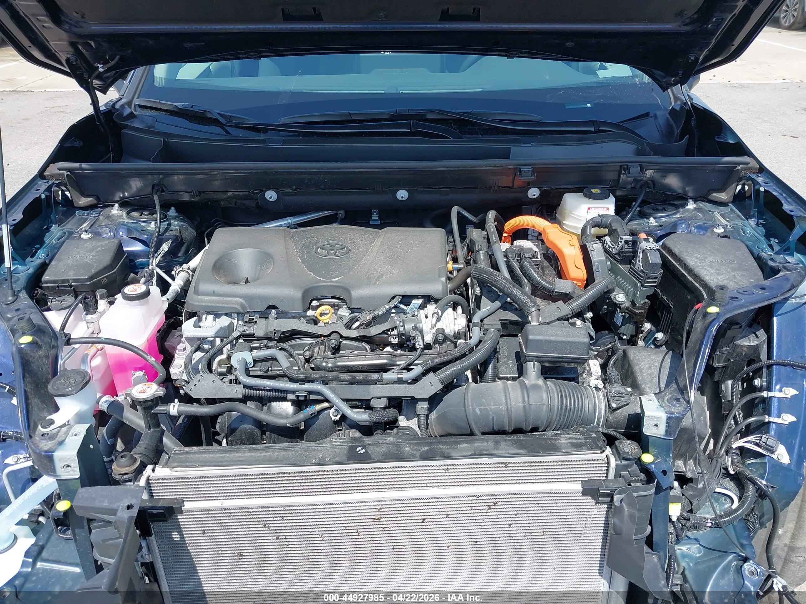 TOYOTA RAV4 image 10