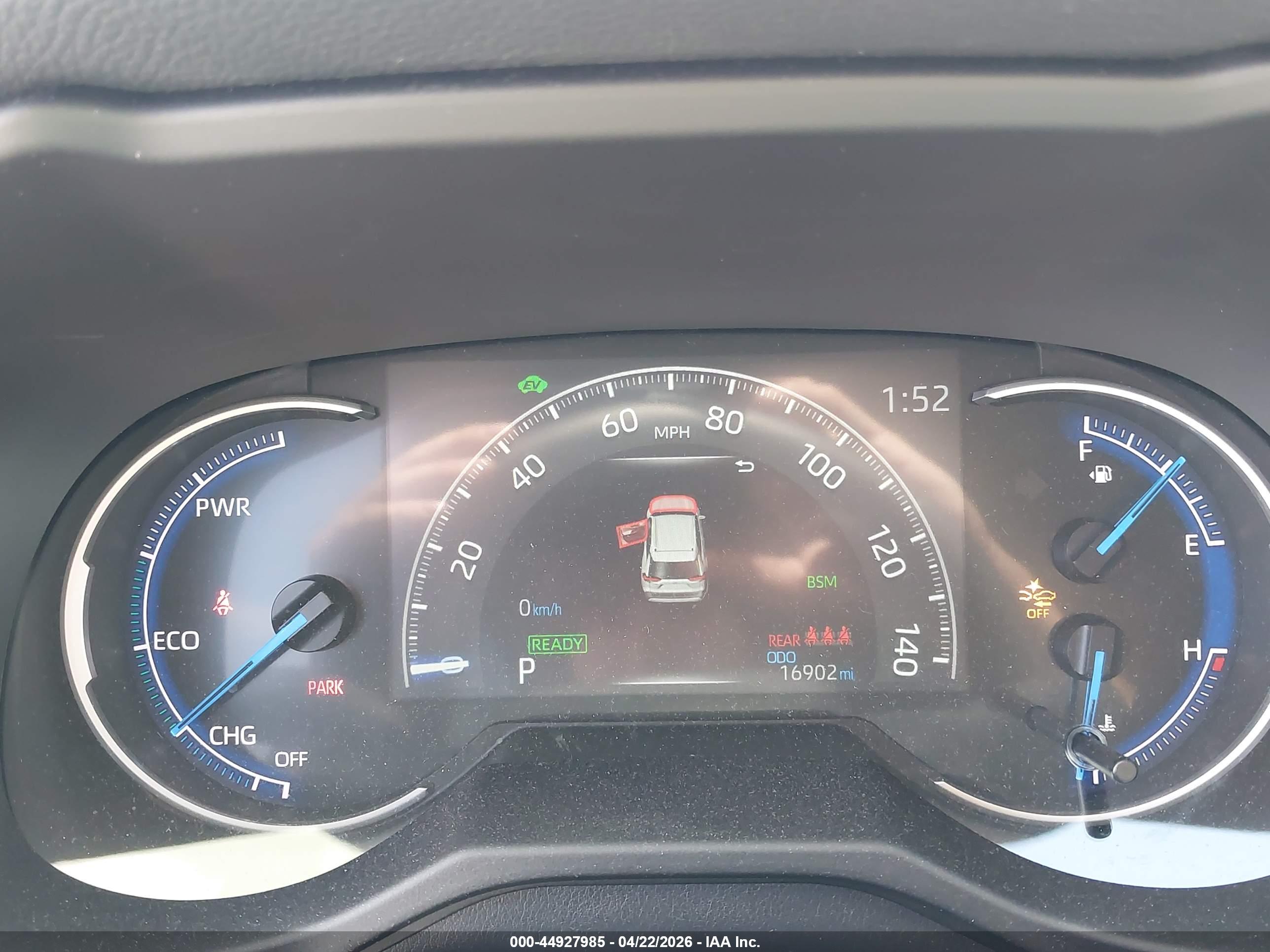TOYOTA RAV4 image 7