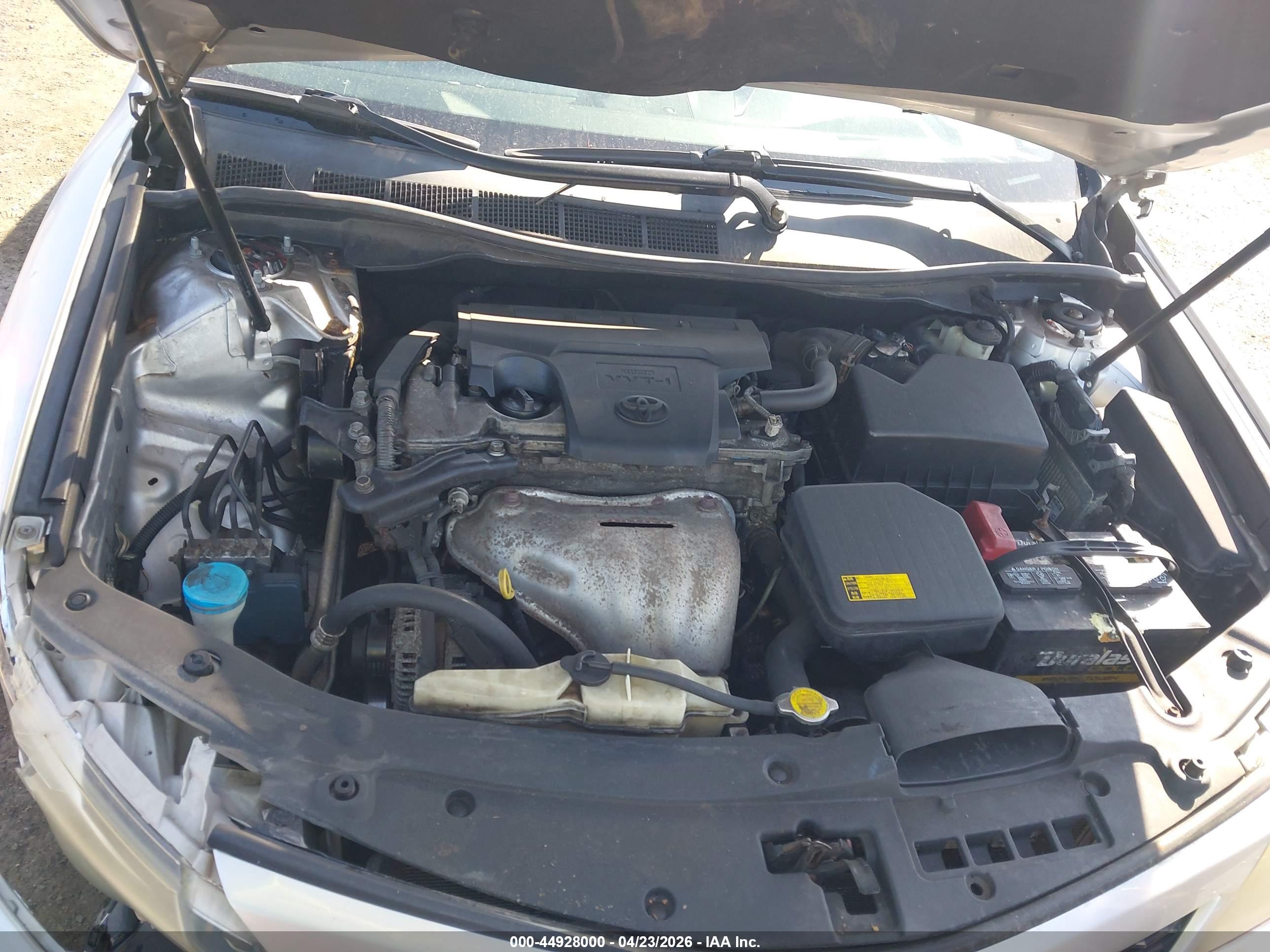 TOYOTA CAMRY image 10