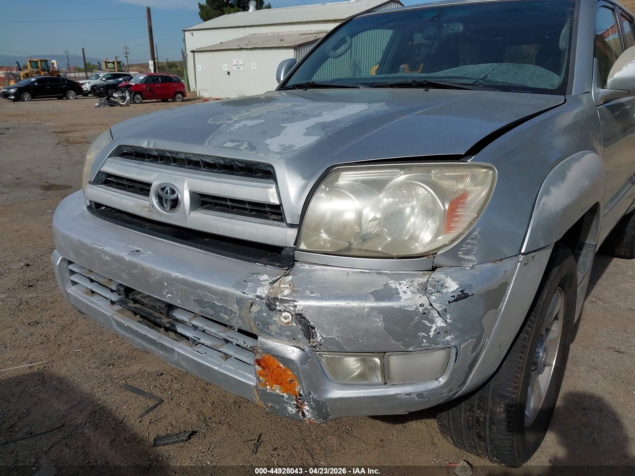 TOYOTA 4RUNNER image 6