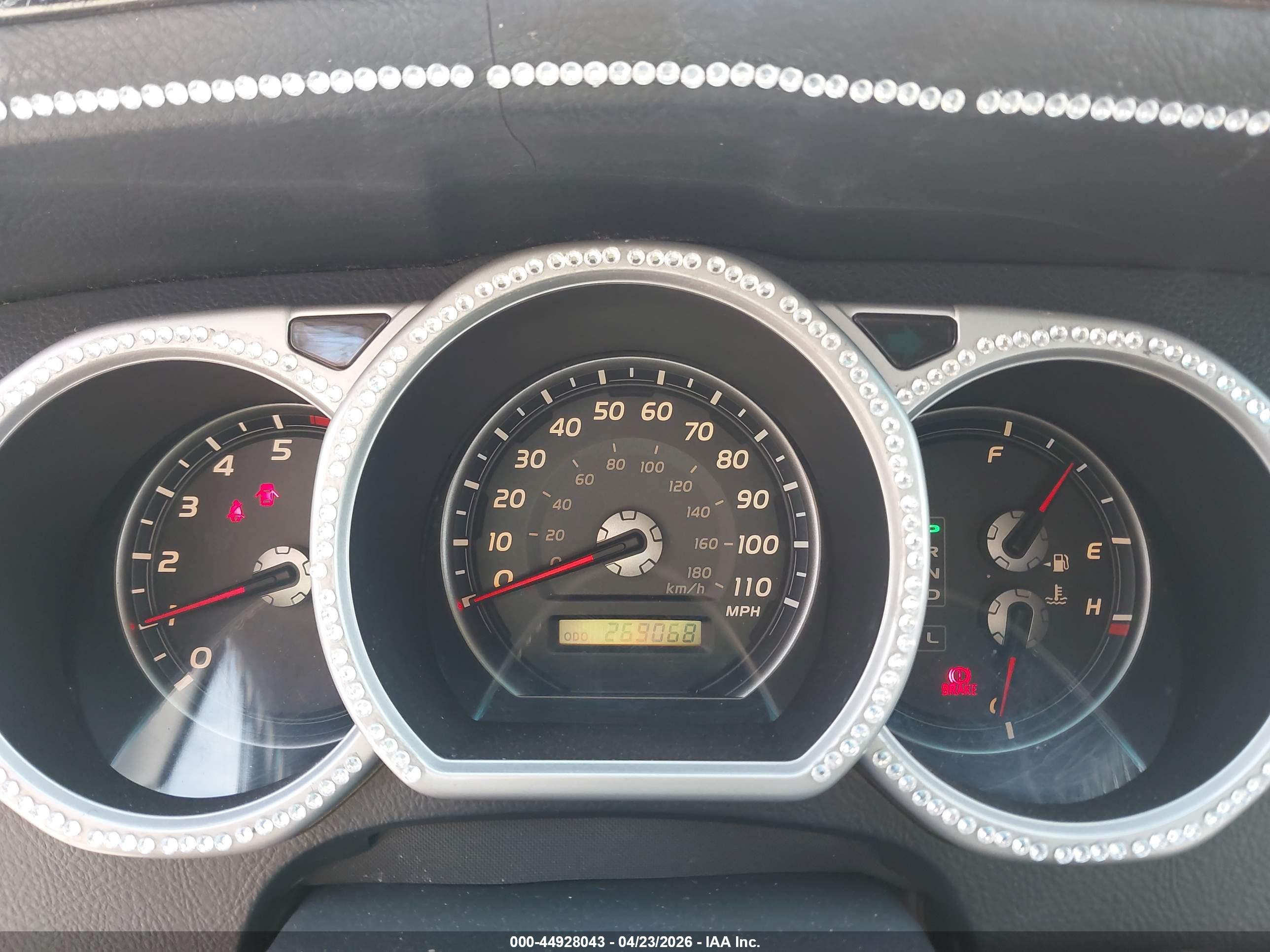 TOYOTA 4RUNNER image 7