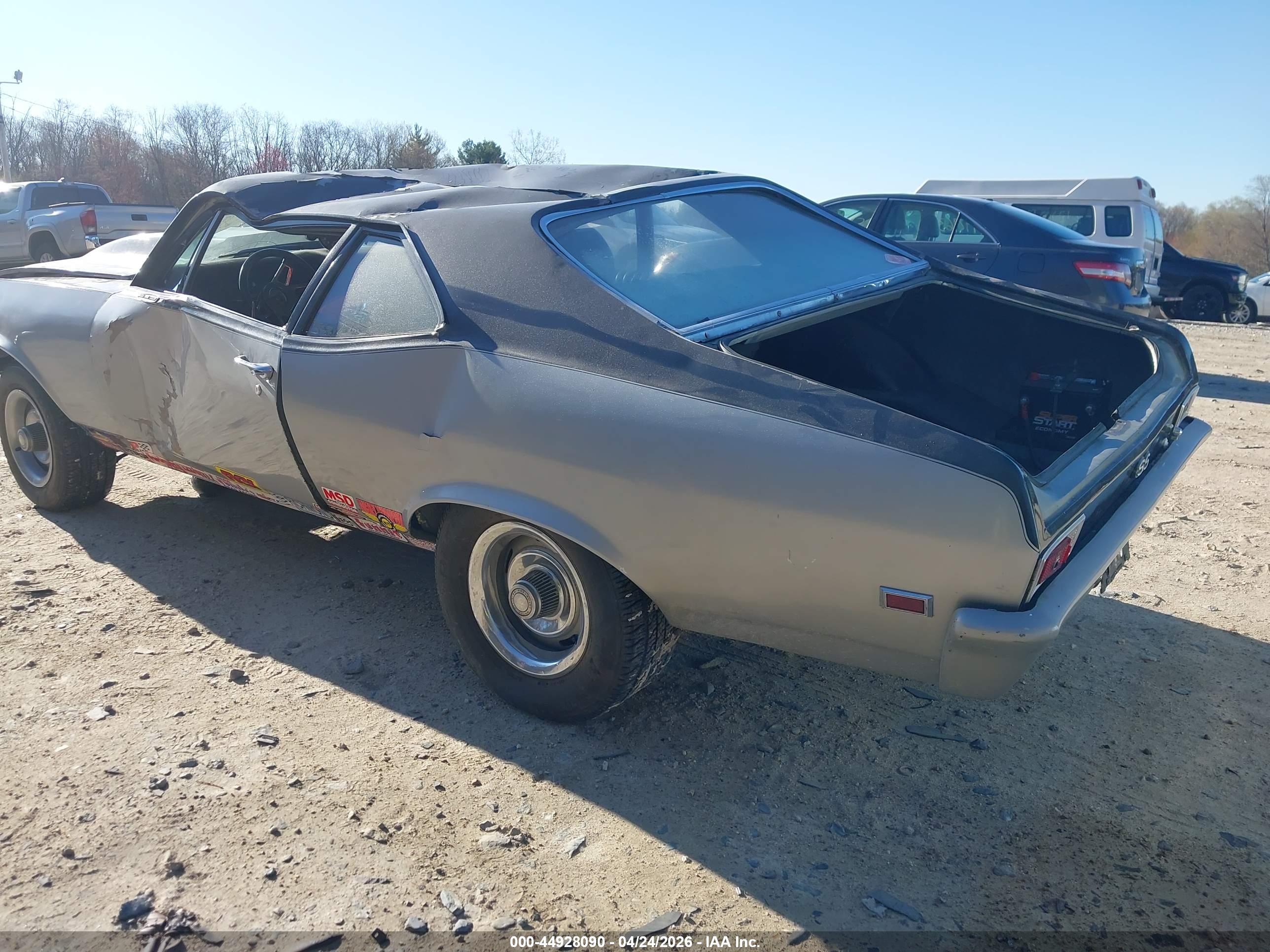 CHEVROLET NOVA image 3