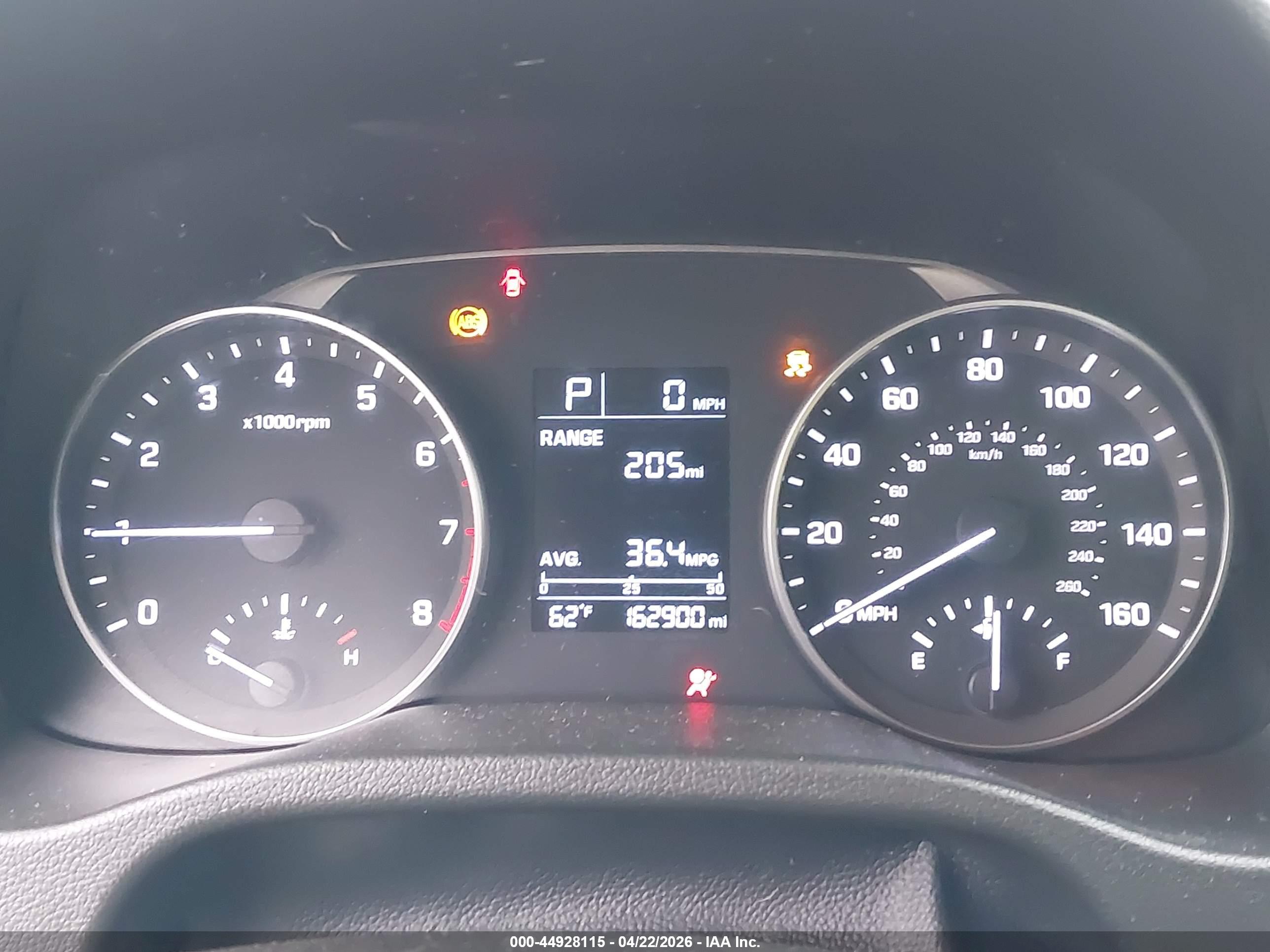HYUNDAI ELANTRA image 7