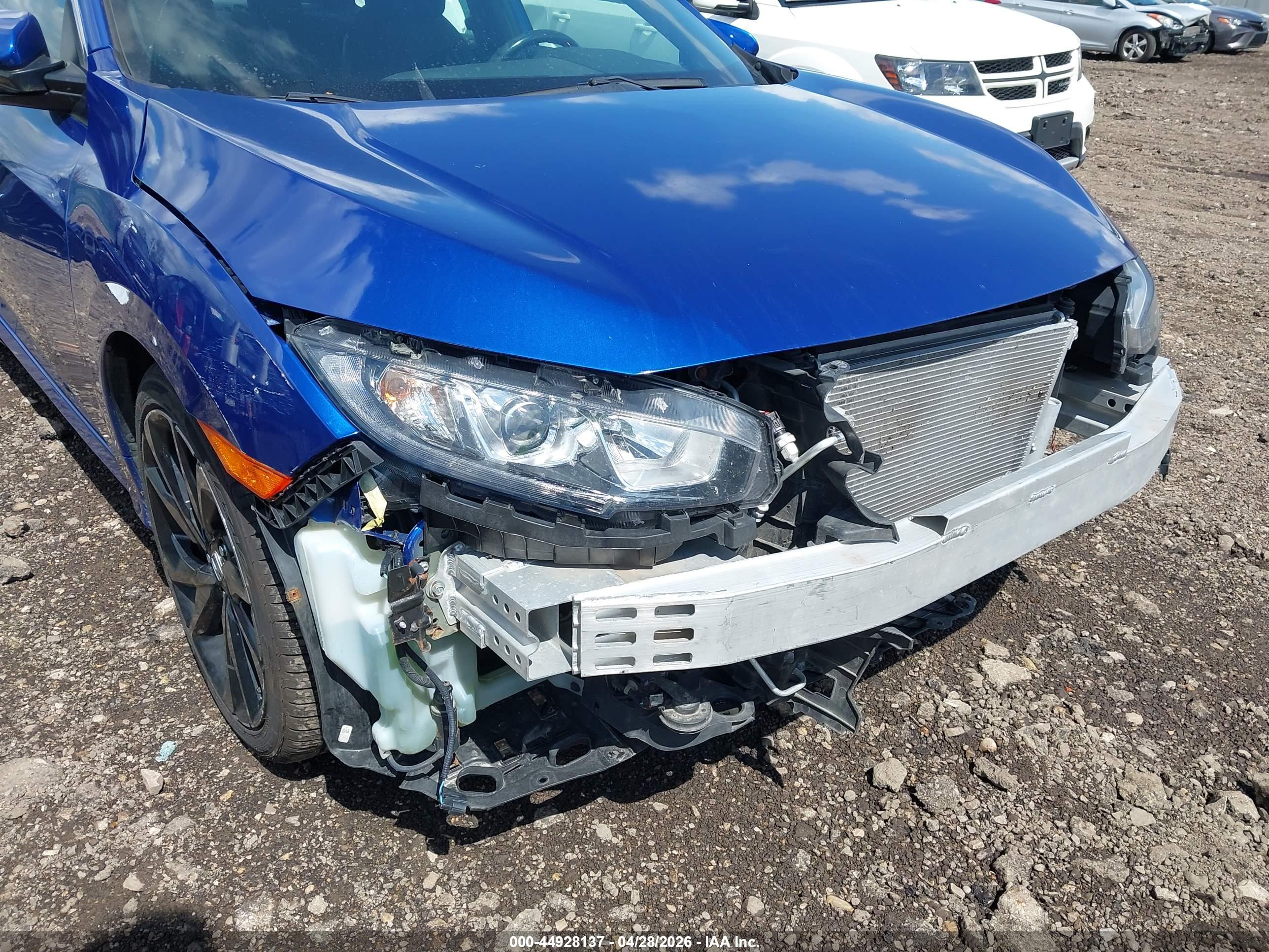HONDA CIVIC image 6