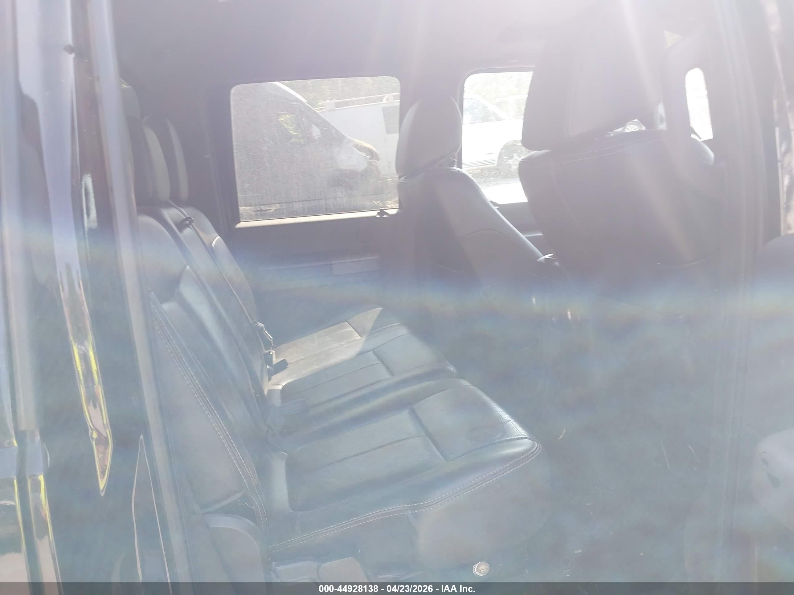 FORD F-350 image 8