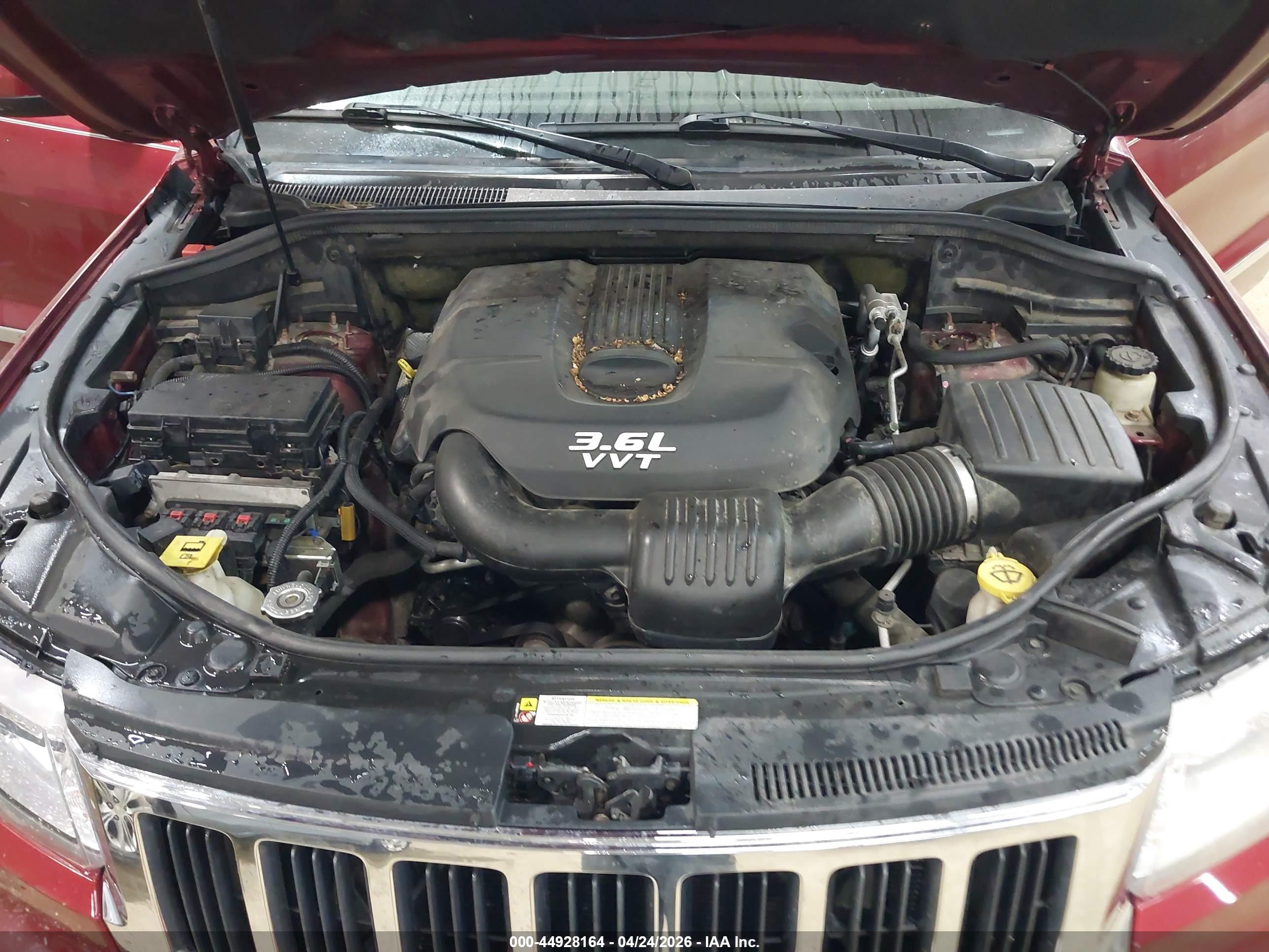 JEEP GRAND image 10