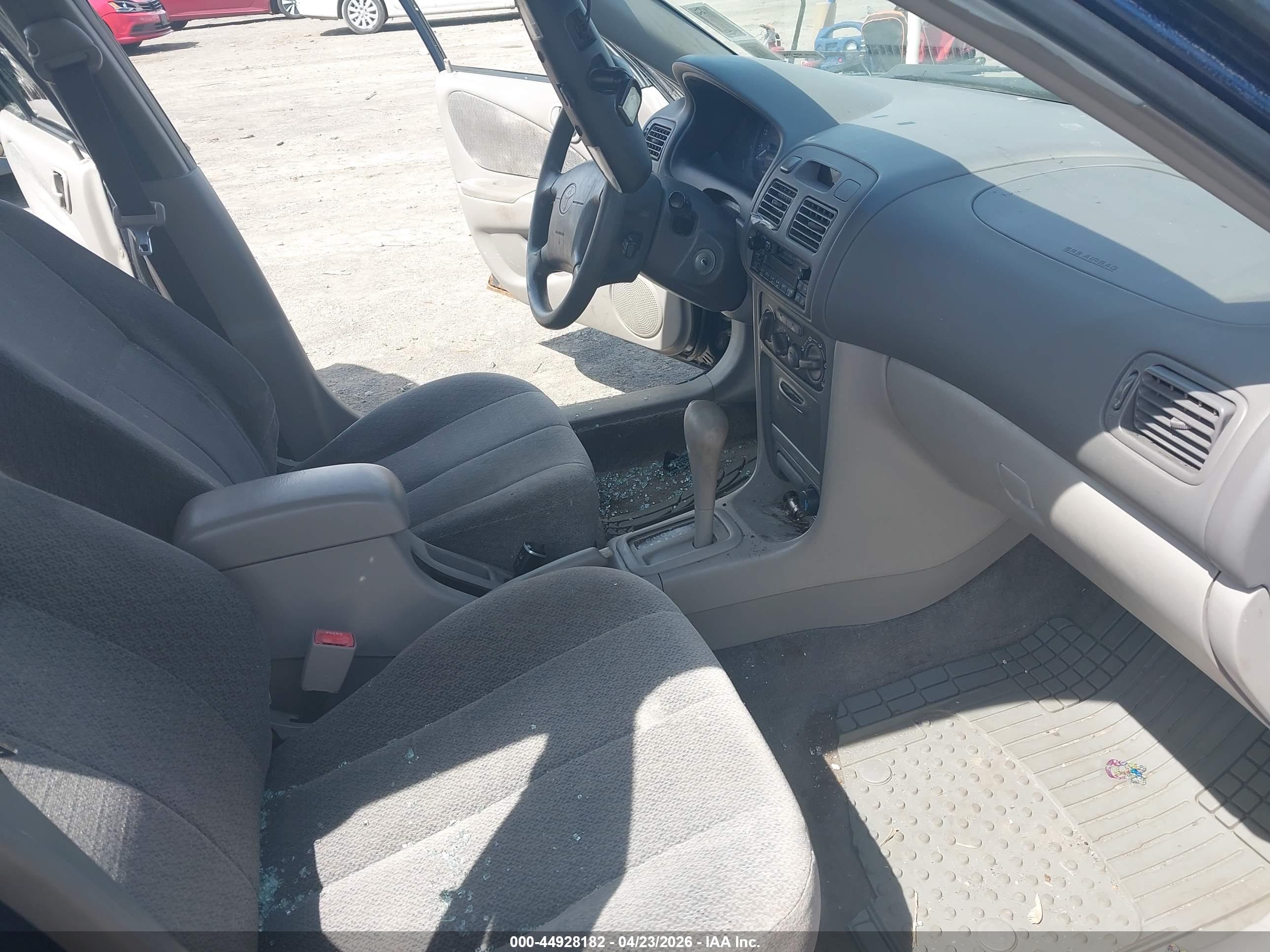 TOYOTA COROLLA image 5