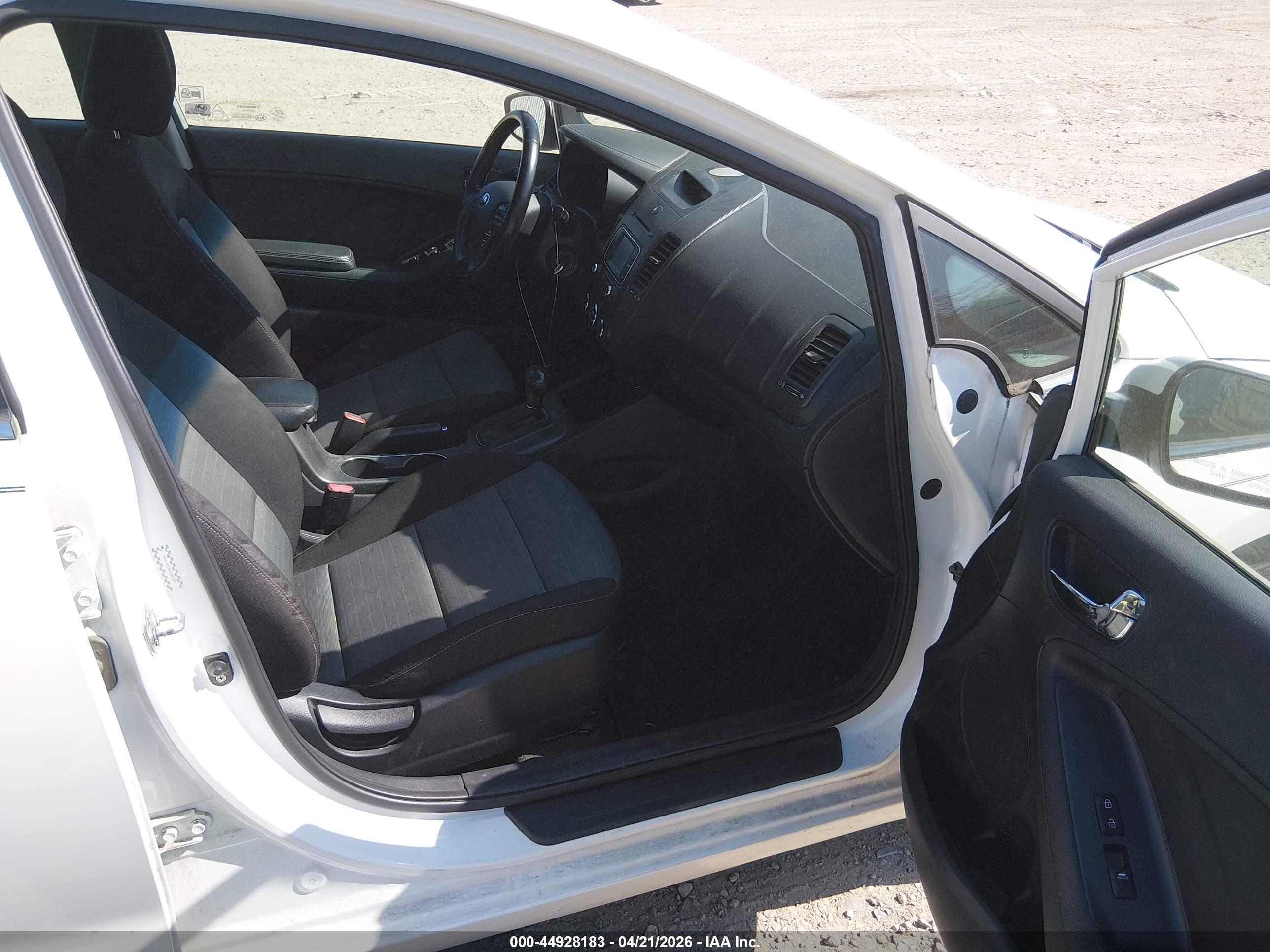 KIA FORTE image 5