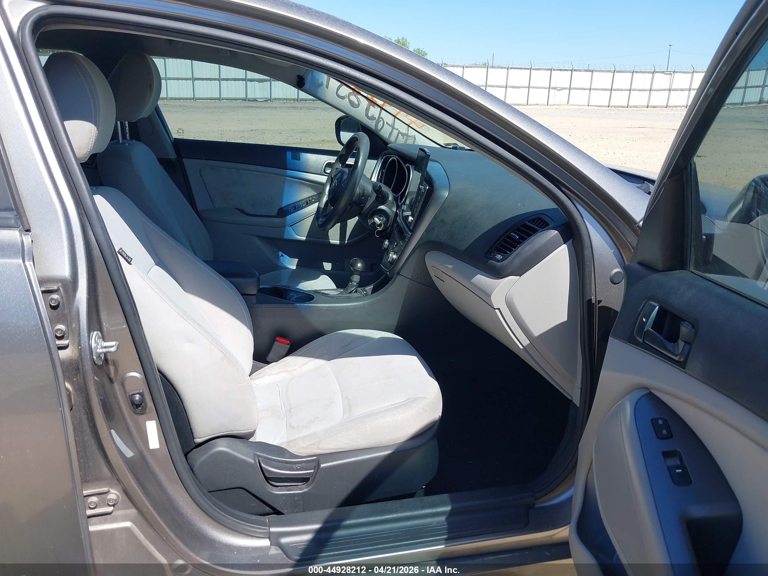 KIA OPTIMA image 5