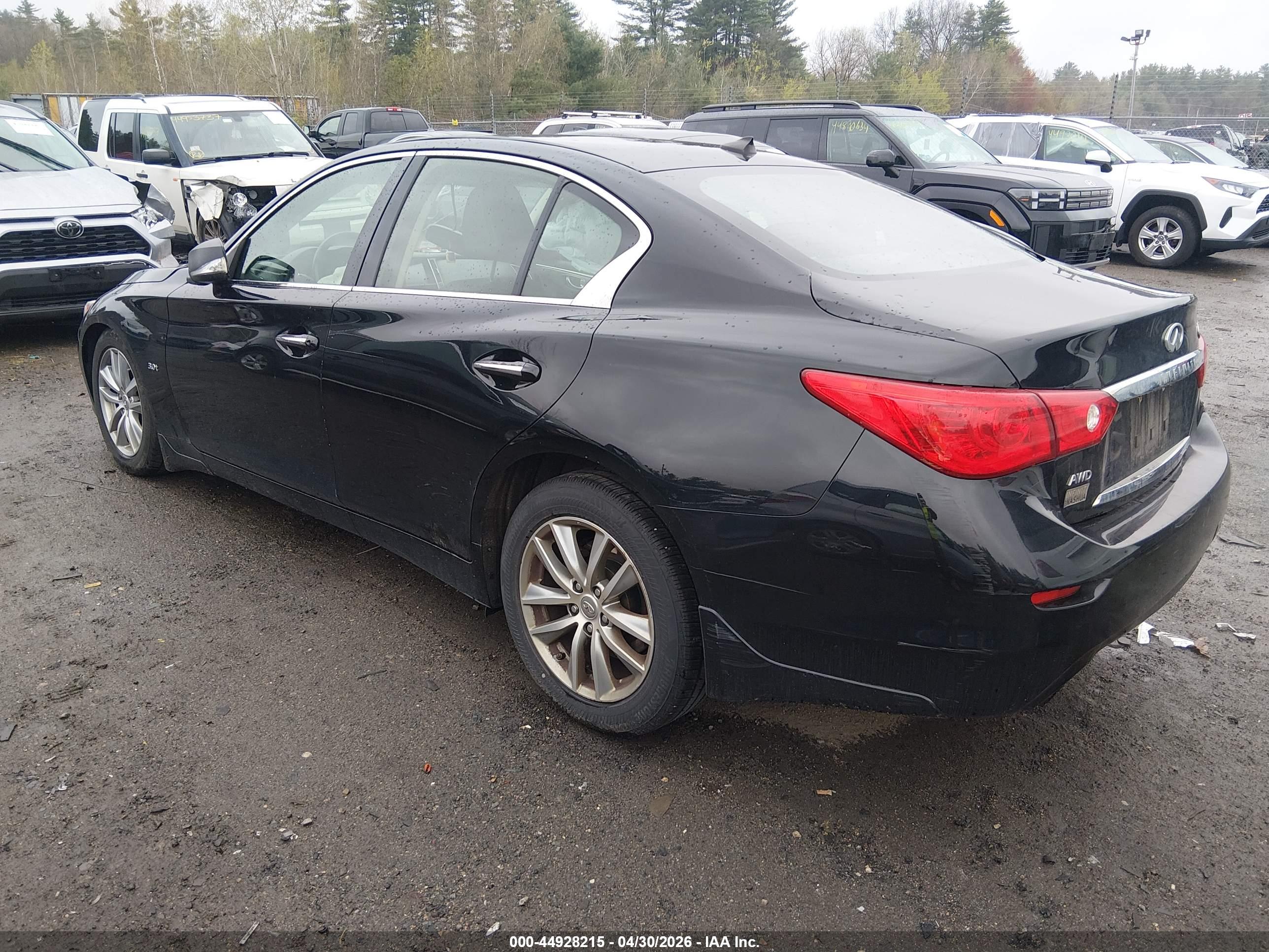 INFINITI Q50 image 3
