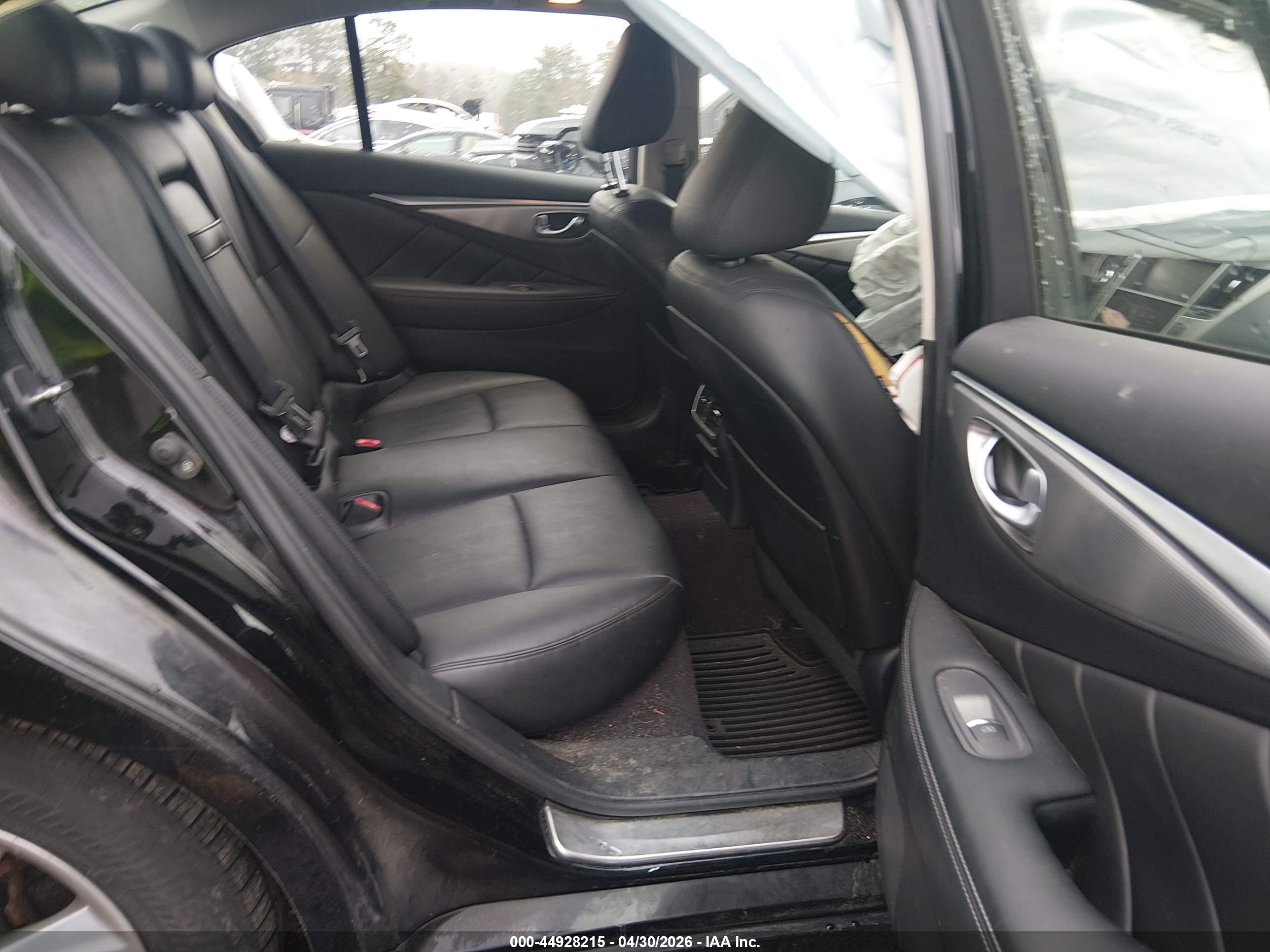INFINITI Q50 image 8