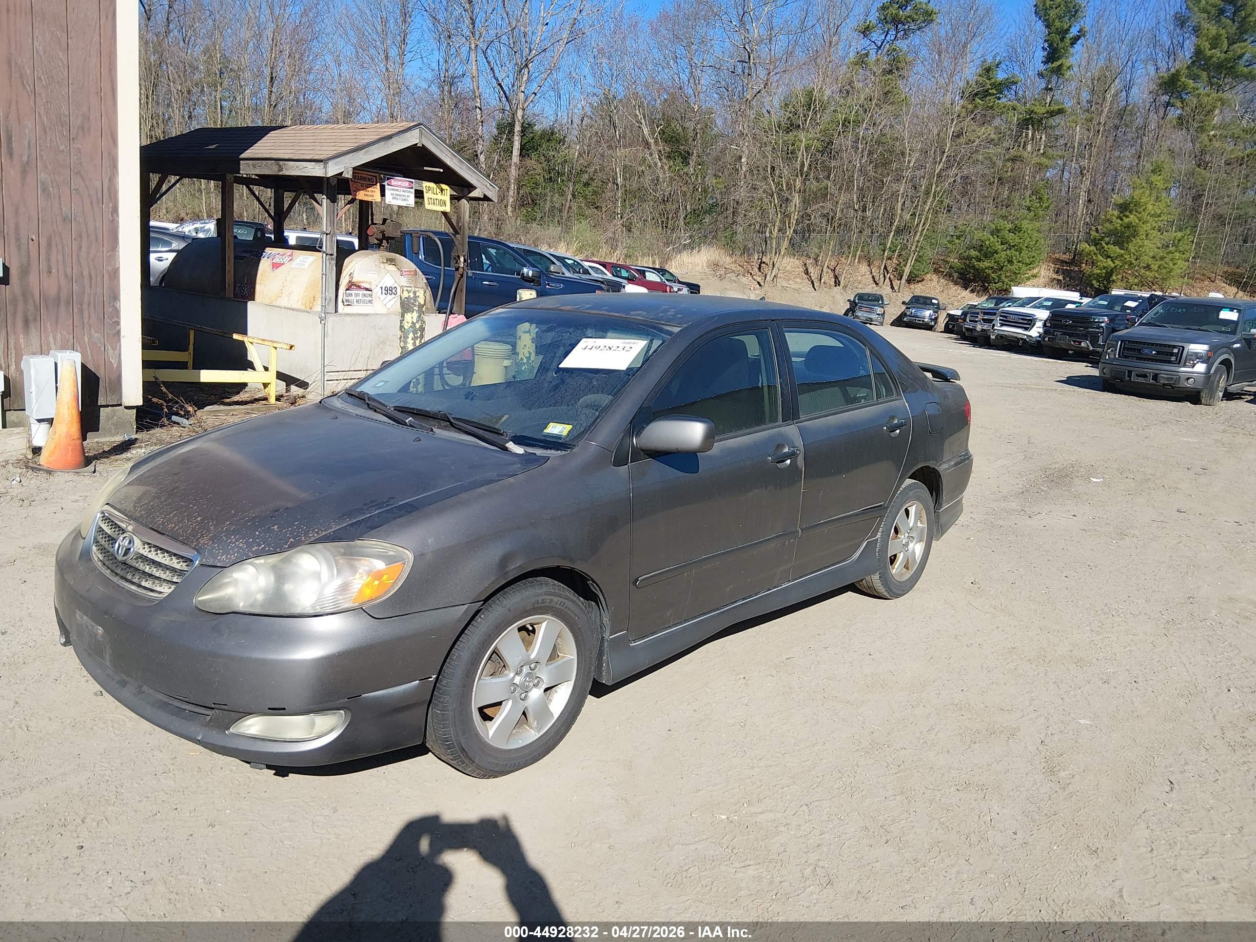 TOYOTA COROLLA image 2