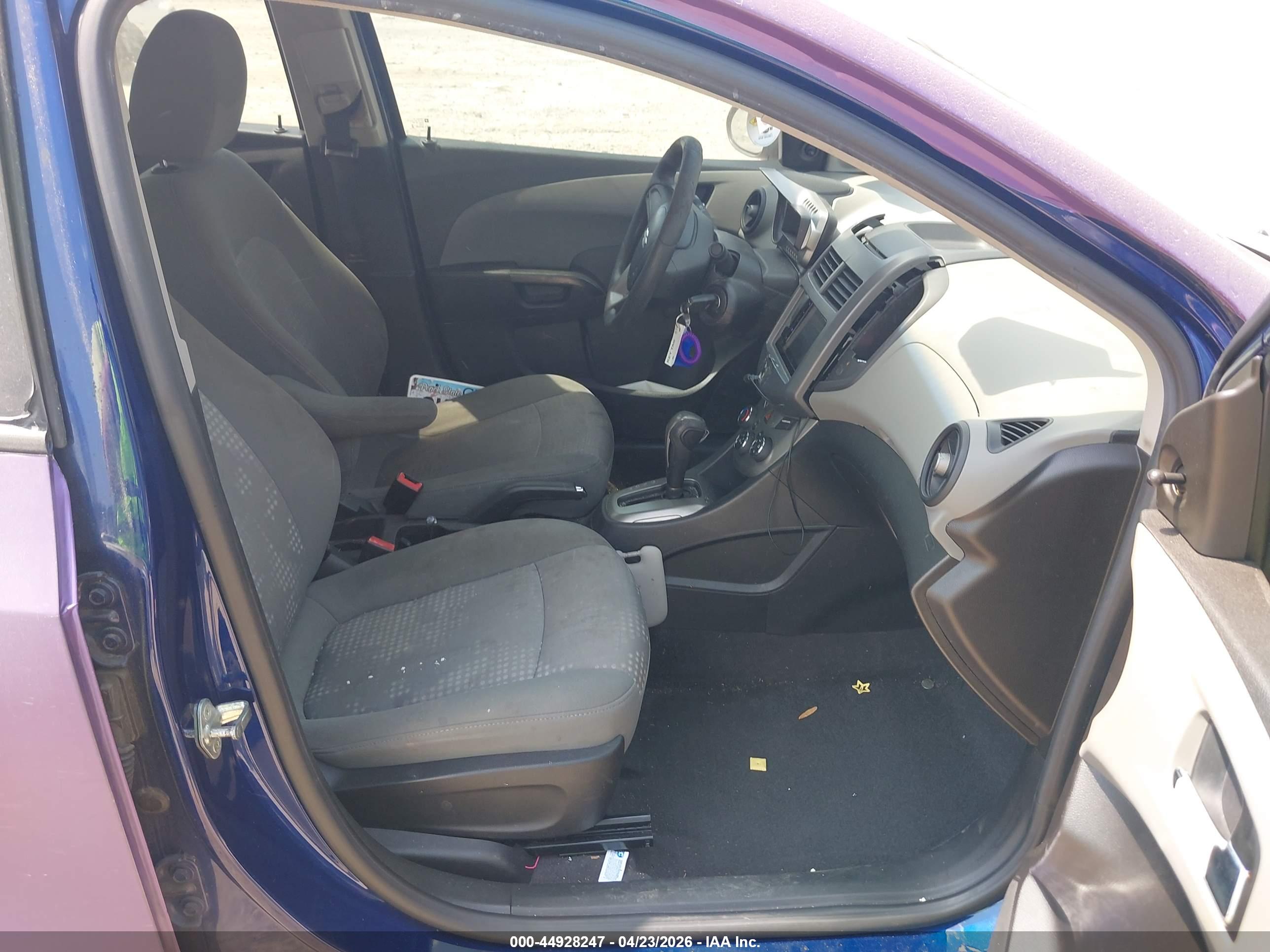 CHEVROLET SONIC image 5