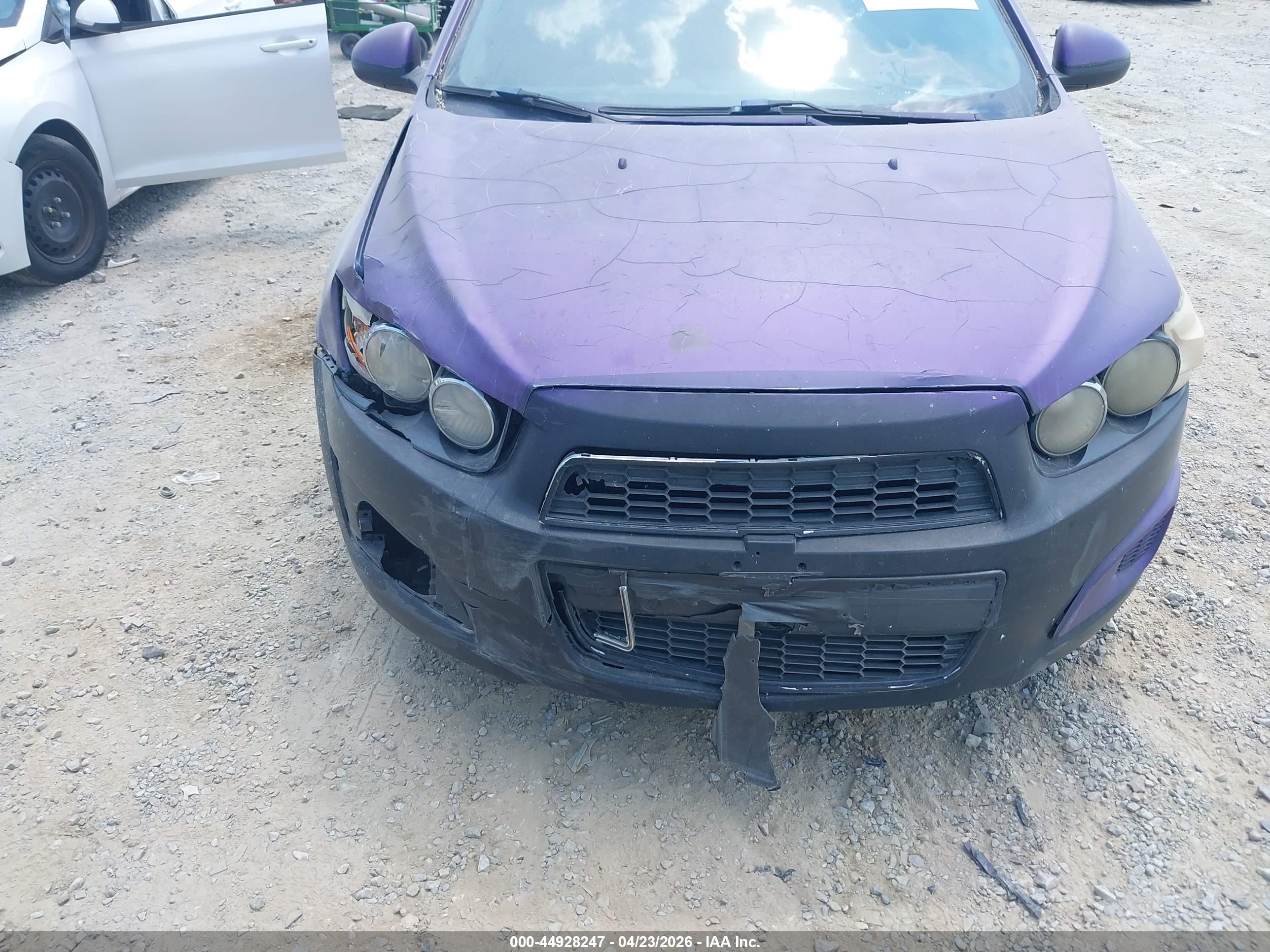 CHEVROLET SONIC image 6
