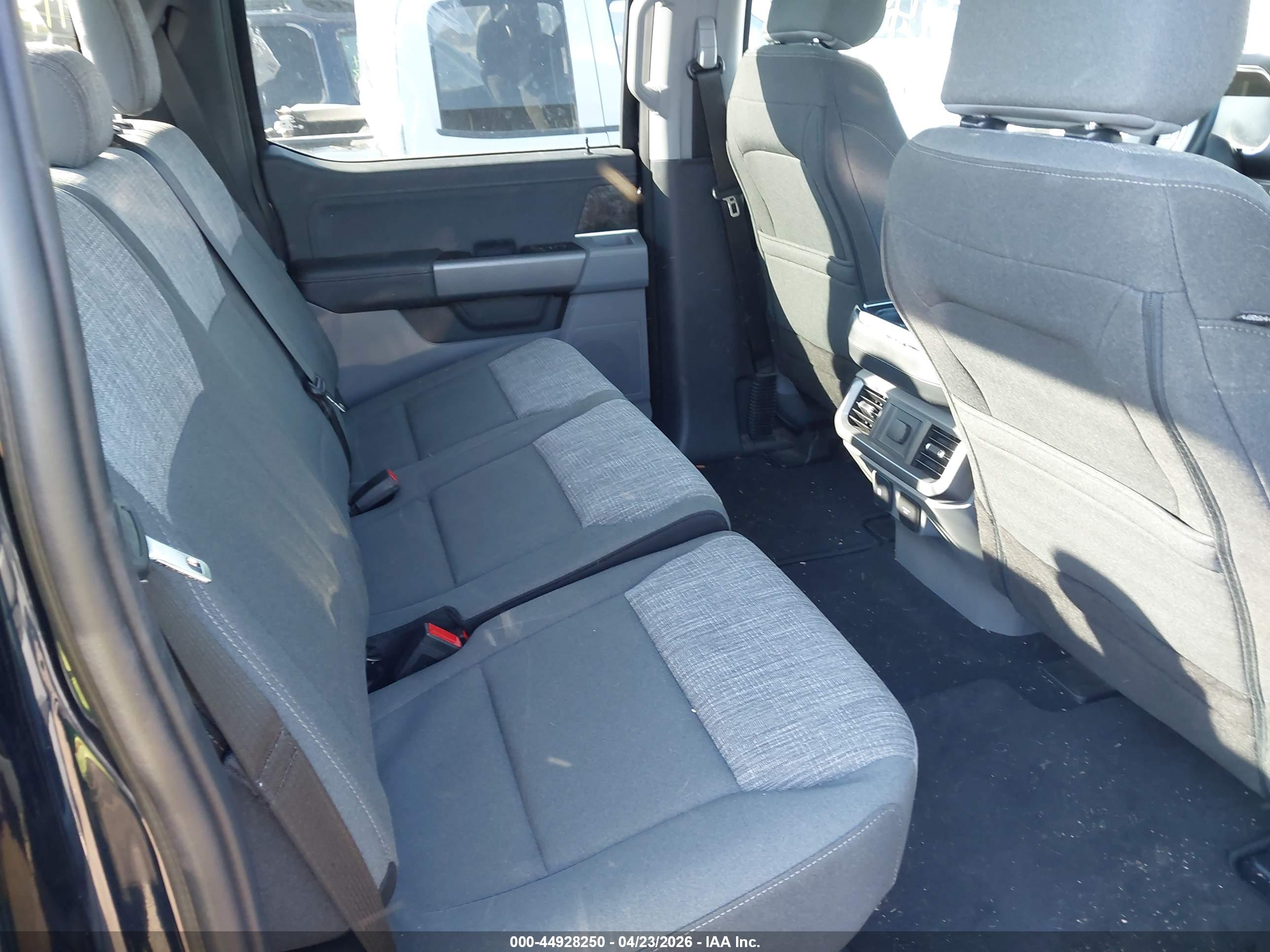FORD F-150 image 8