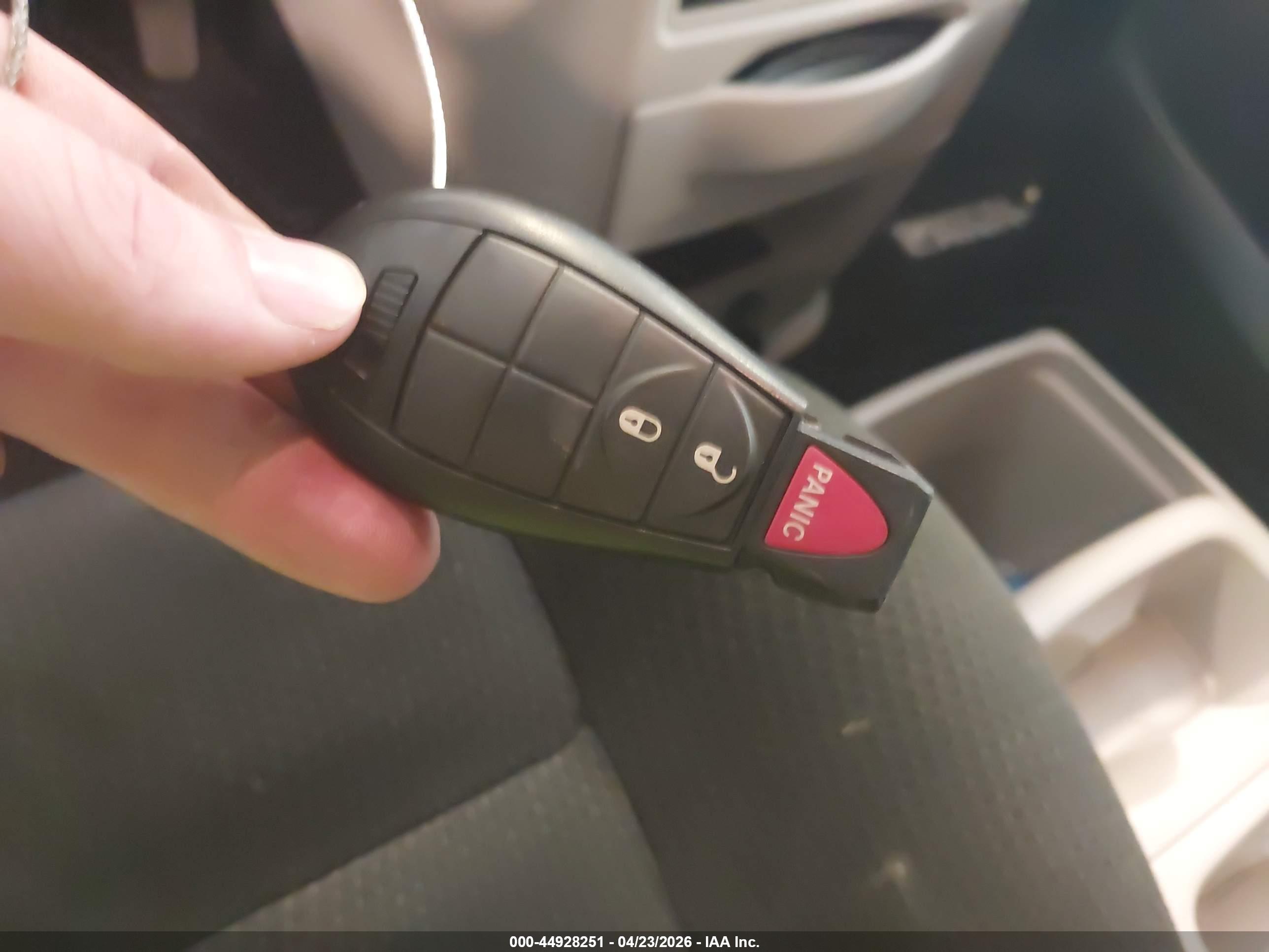 DODGE GRAND image 11