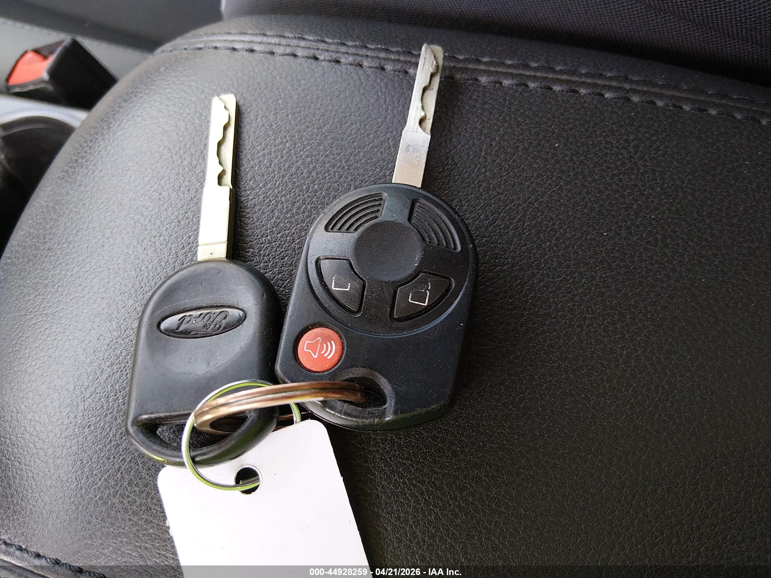 FORD ESCAPE image 11