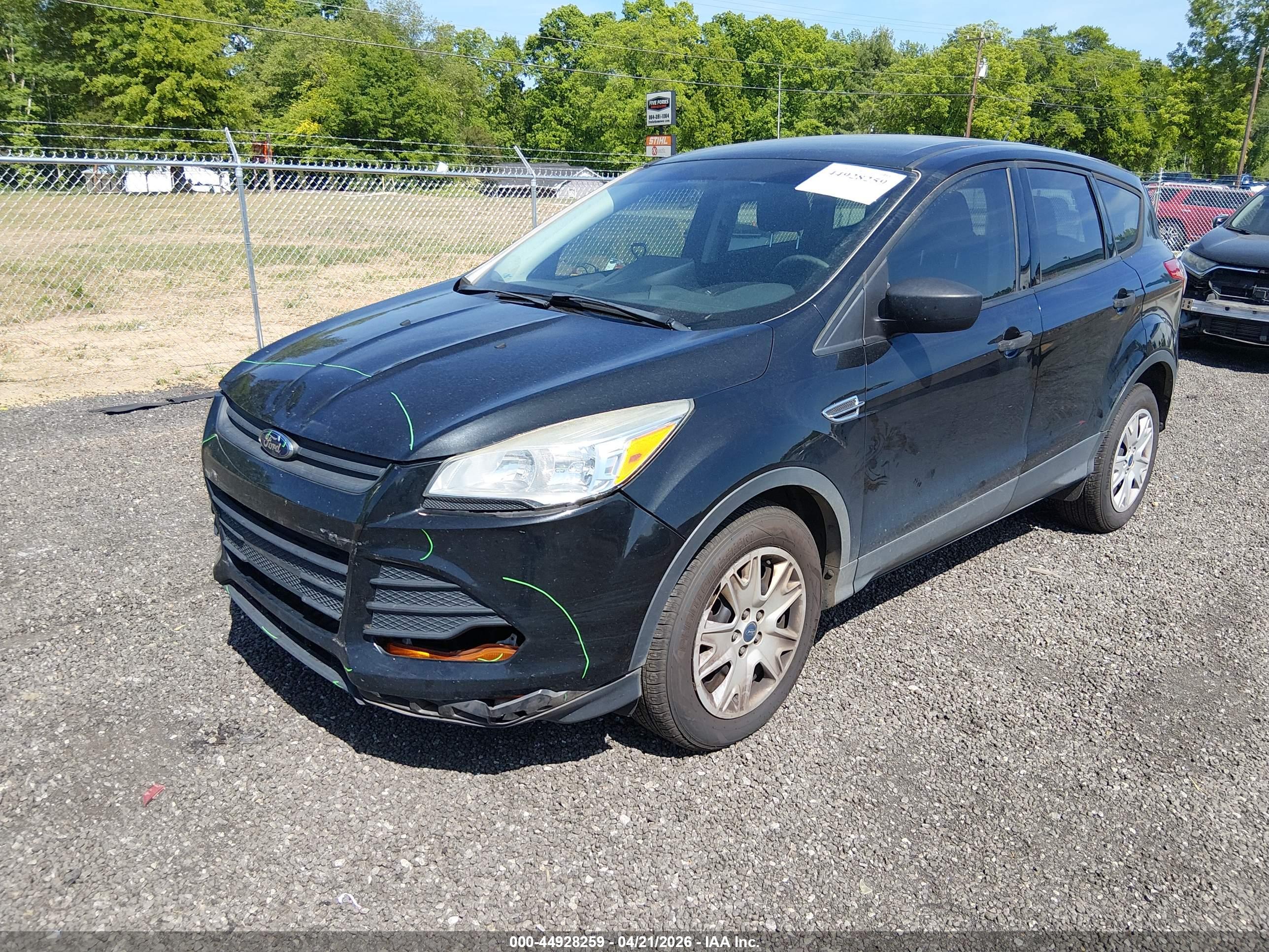 FORD ESCAPE image 2