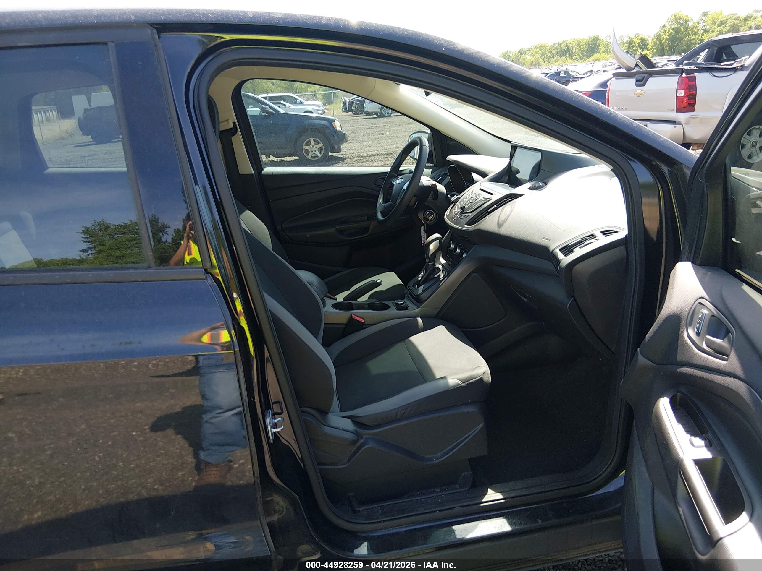 FORD ESCAPE image 5