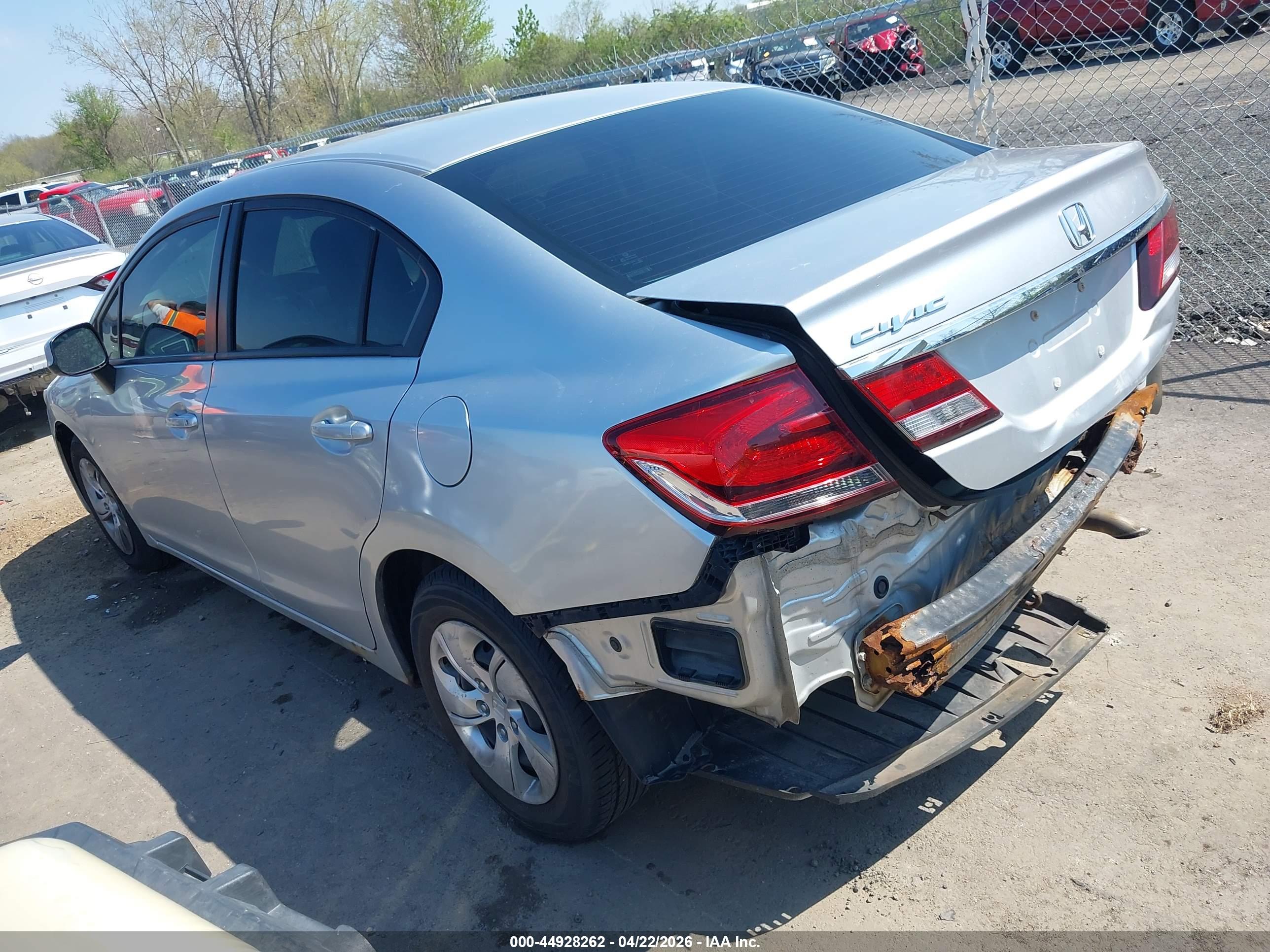 HONDA CIVIC image 3
