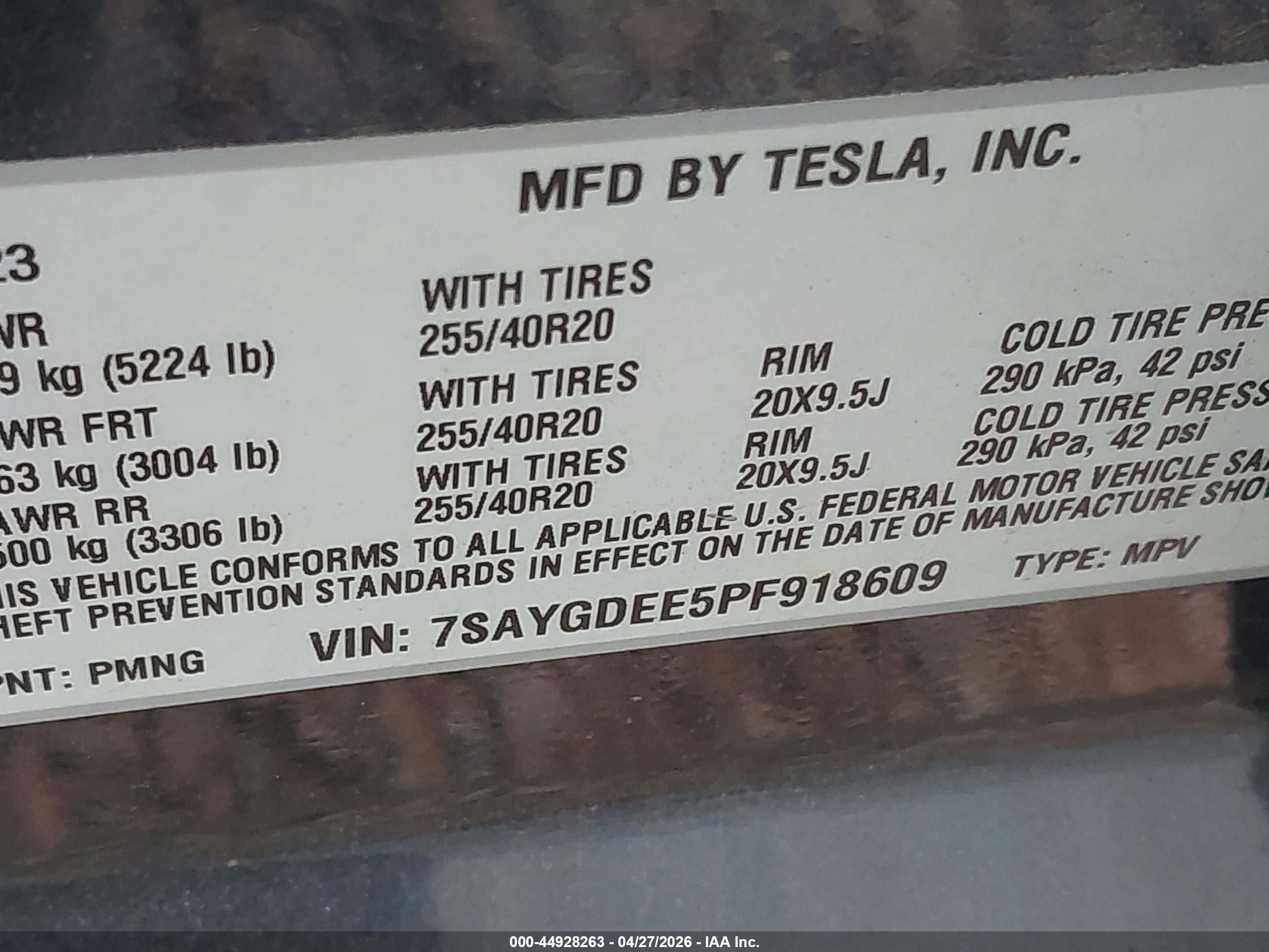 TESLA MODEL image 9