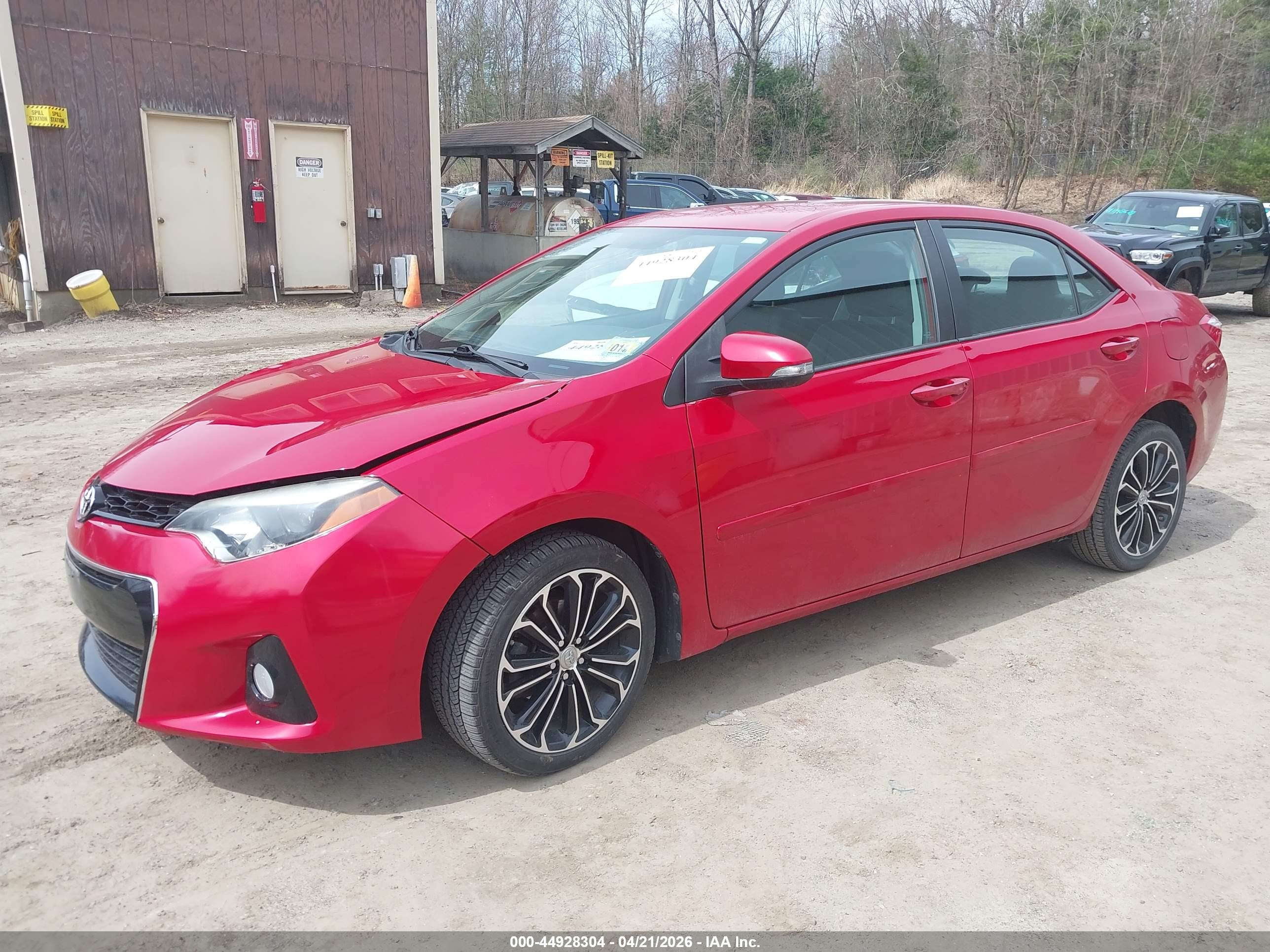 TOYOTA COROLLA image 2