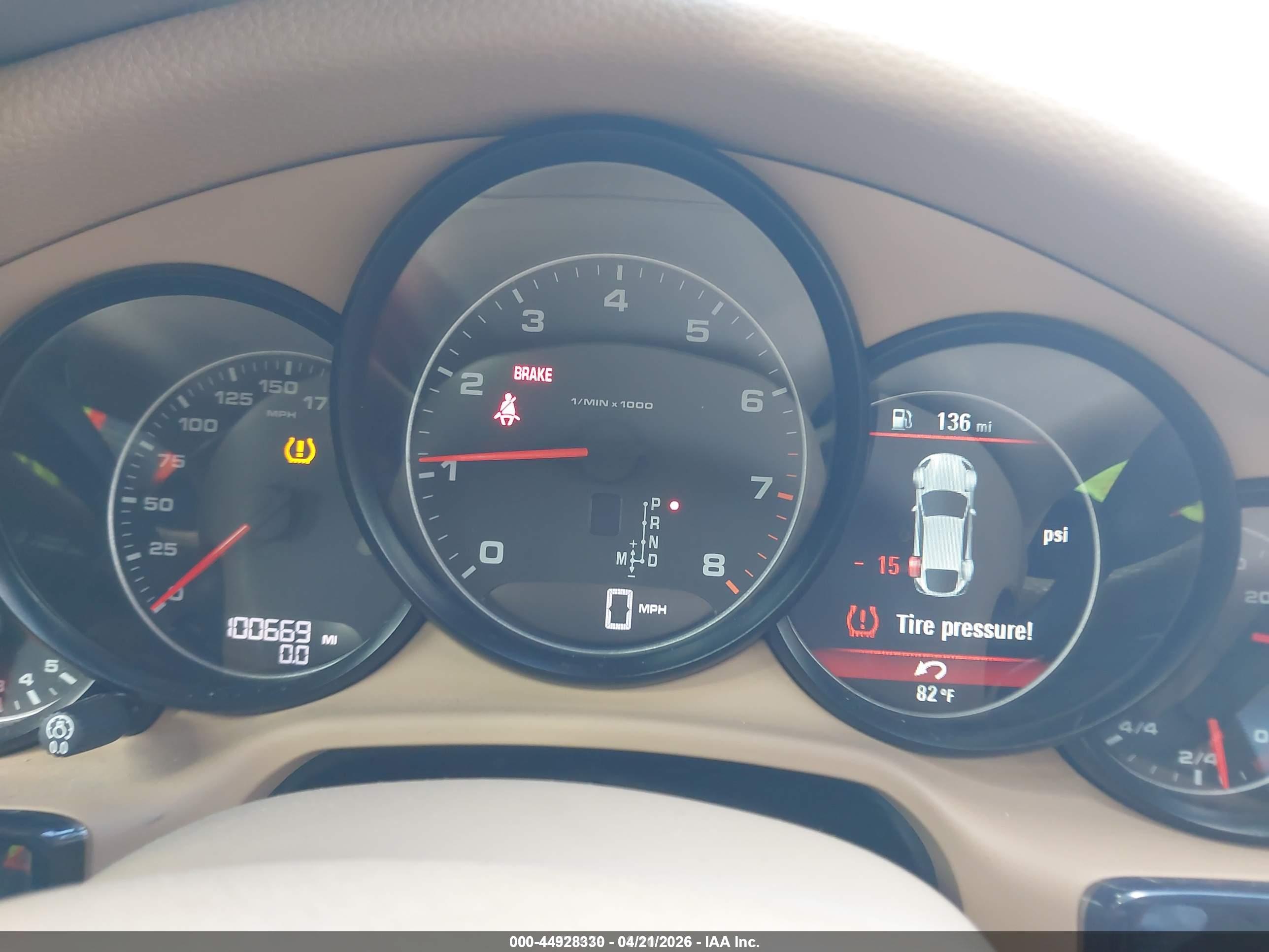 PORSCHE PANAMERA image 7
