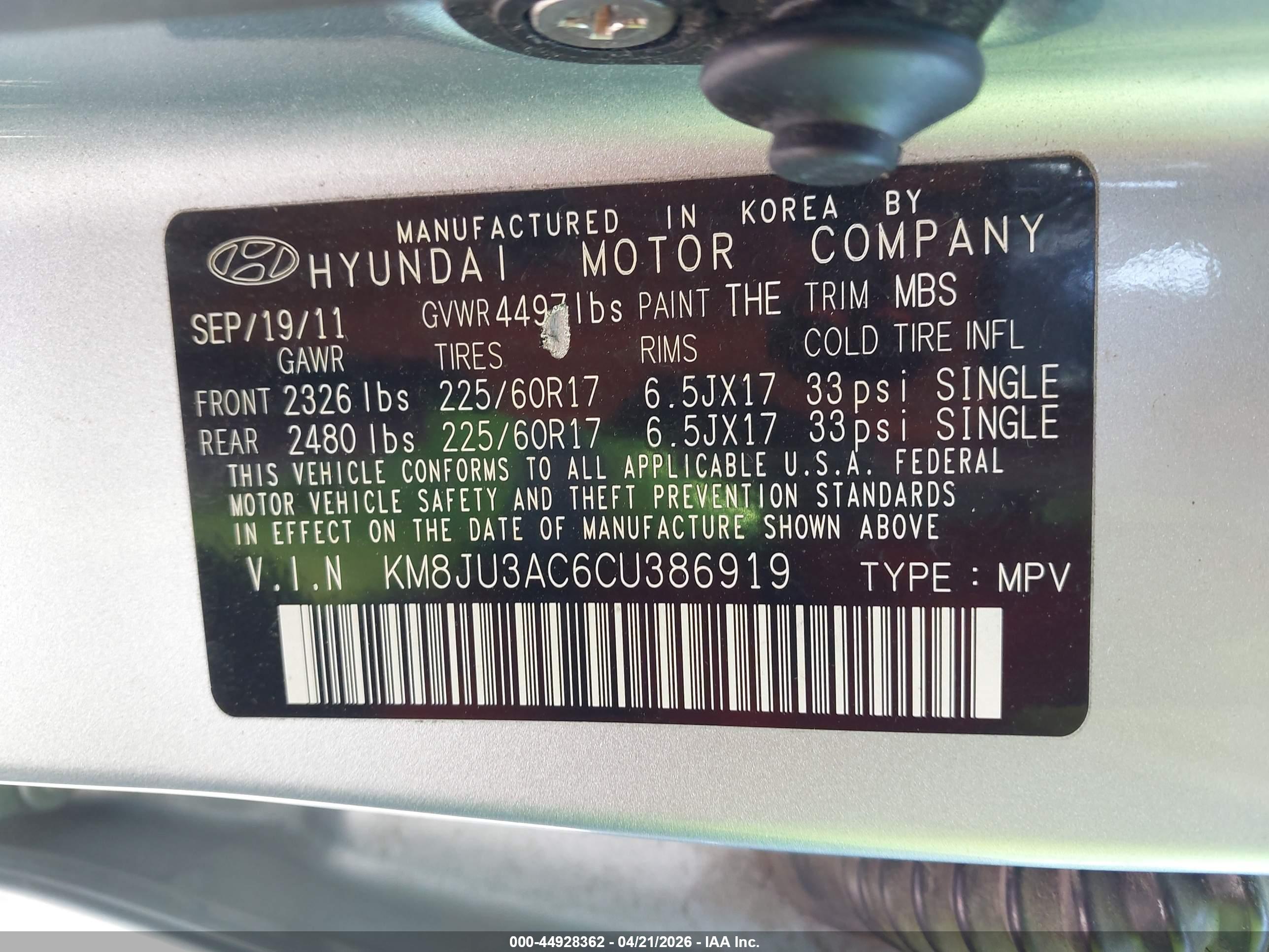 HYUNDAI TUCSON image 9