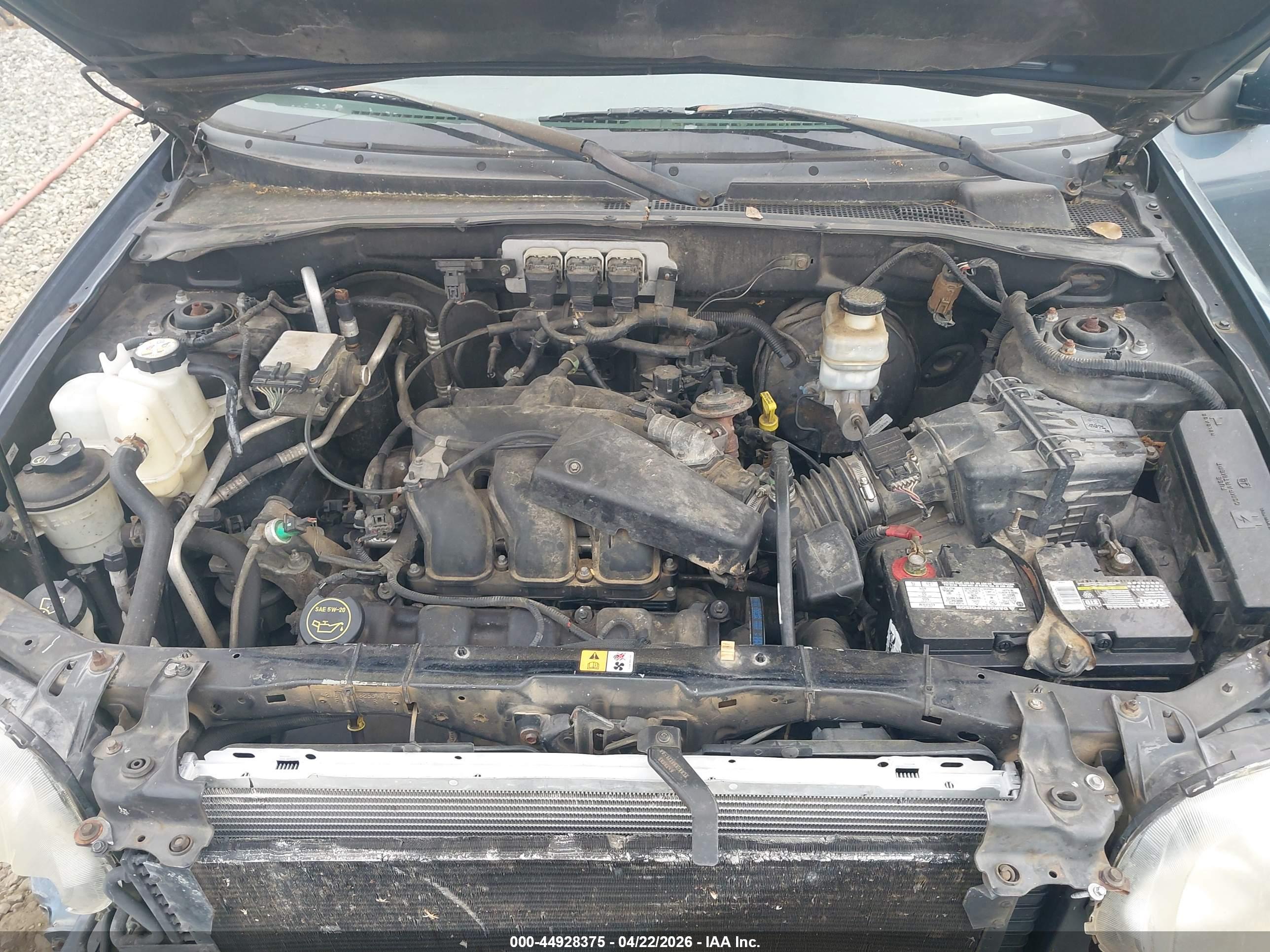 FORD ESCAPE image 10
