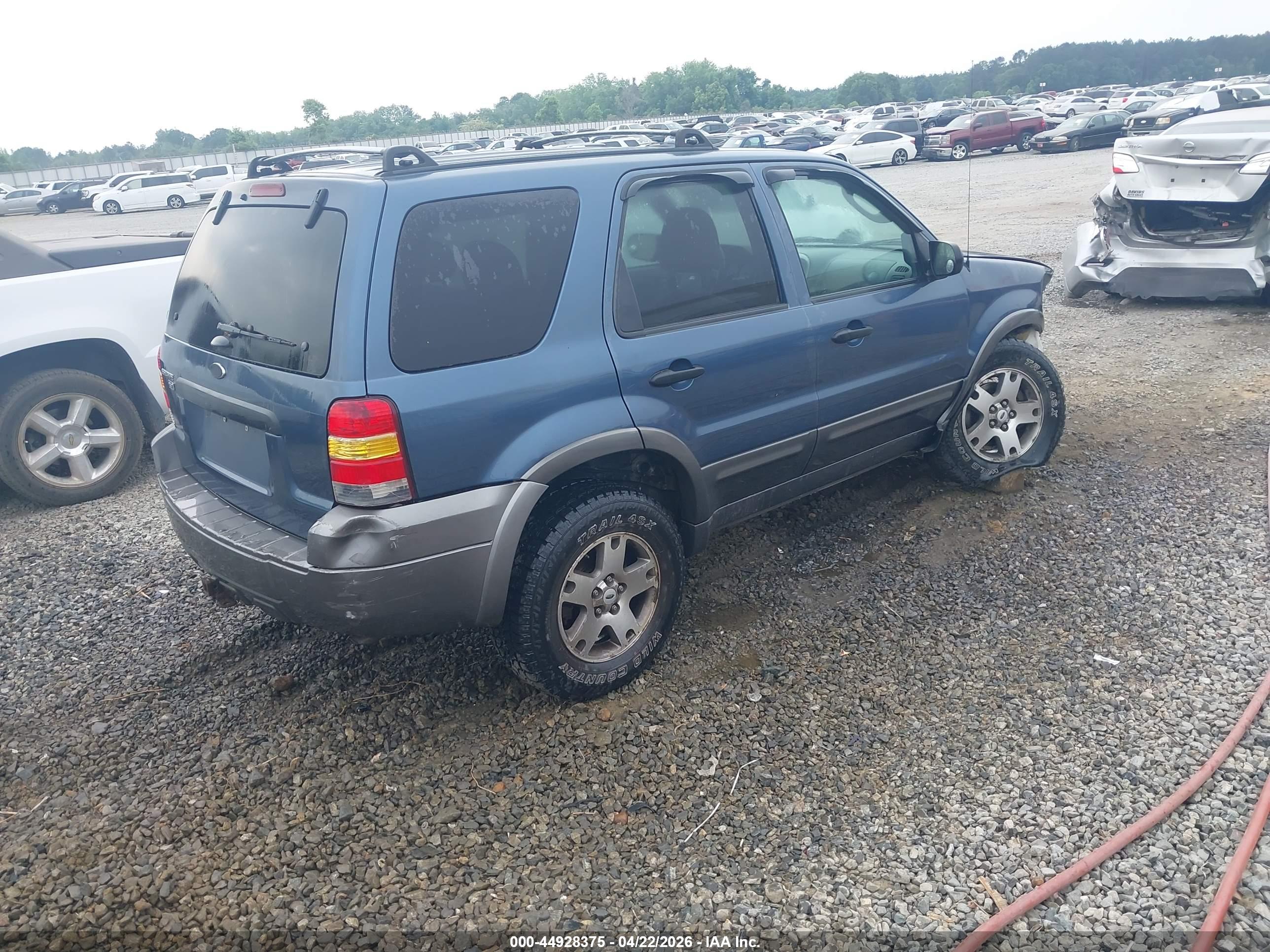 FORD ESCAPE image 4