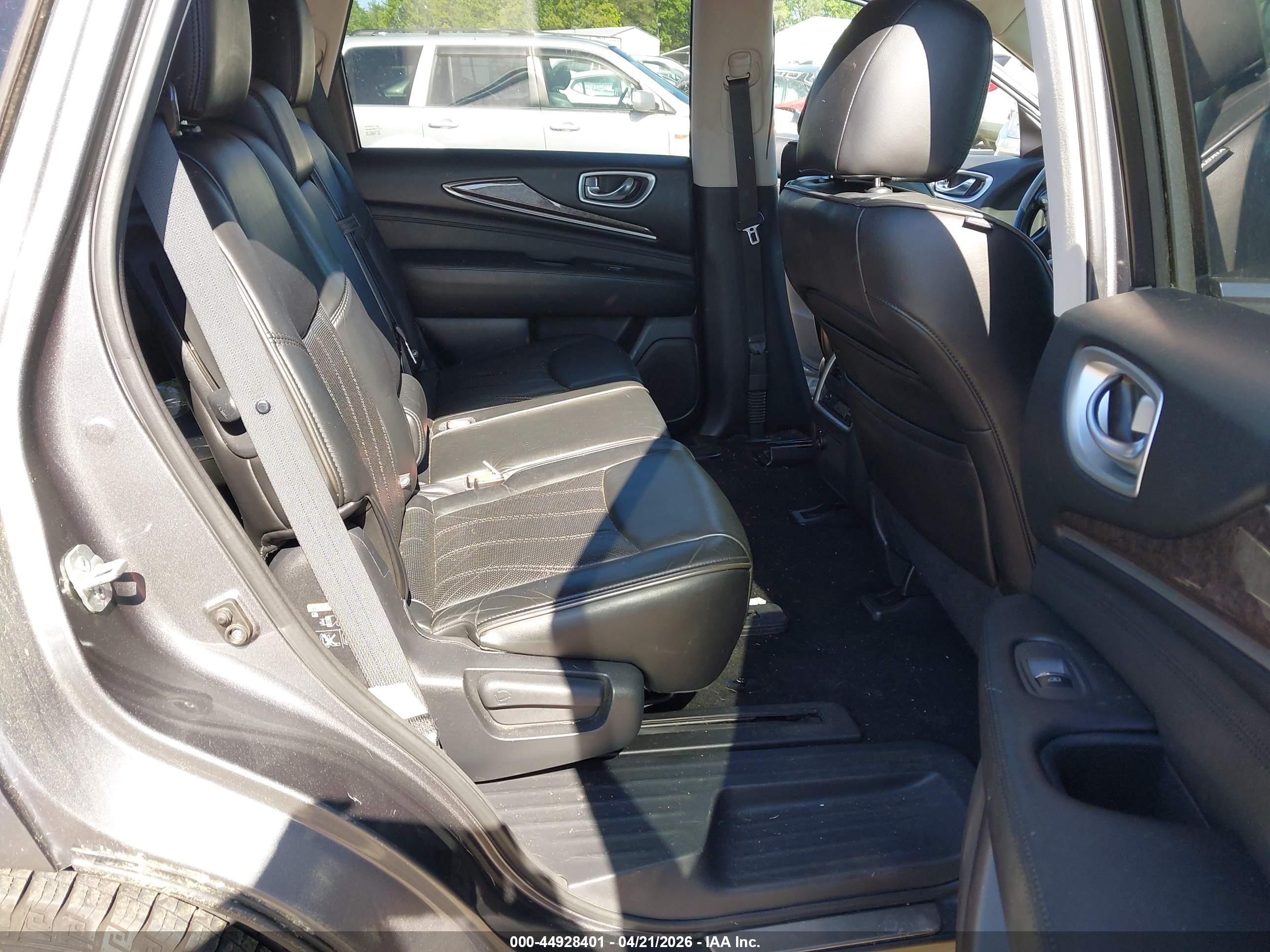 INFINITI QX60 image 8