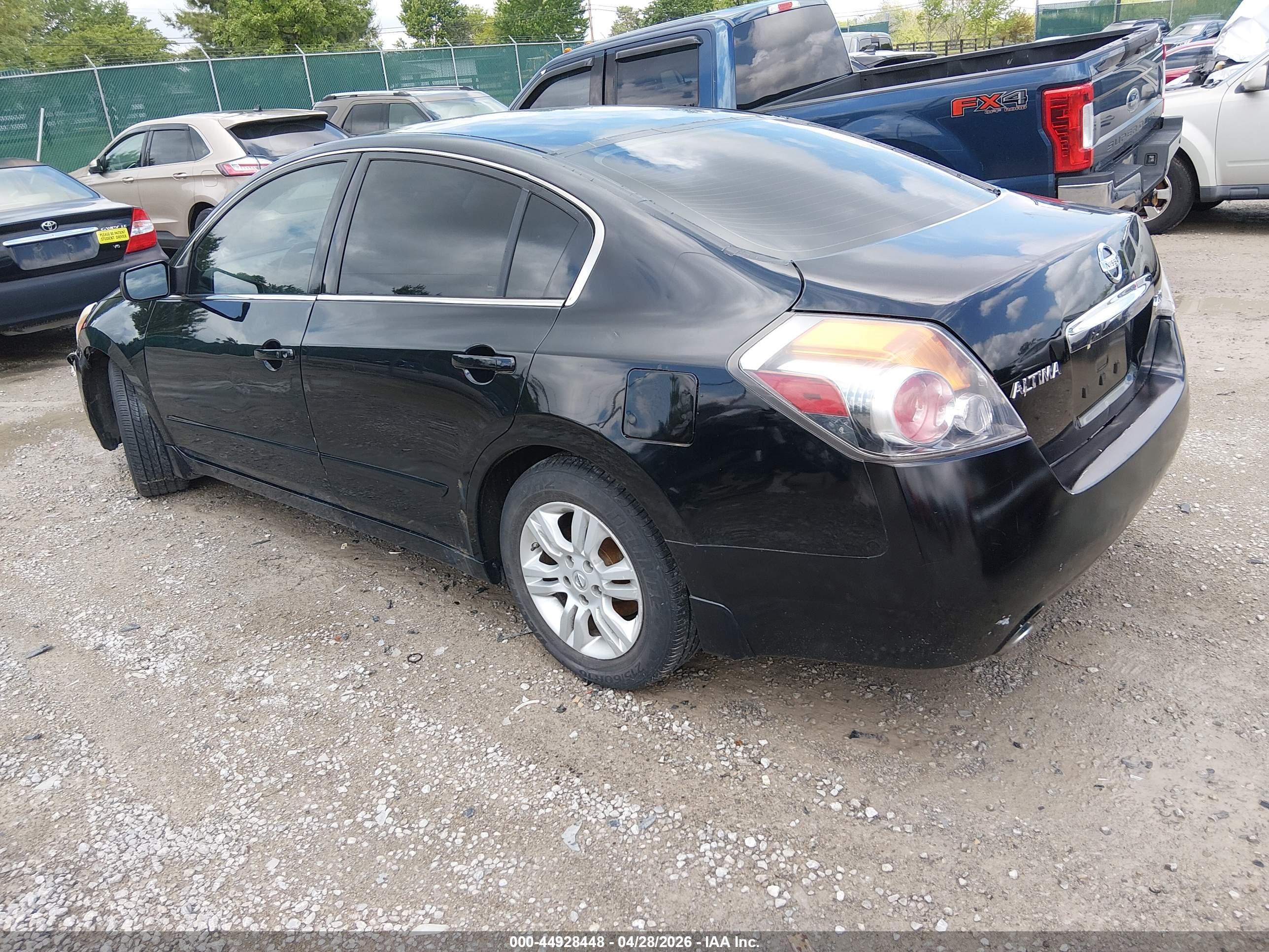 NISSAN ALTIMA image 3