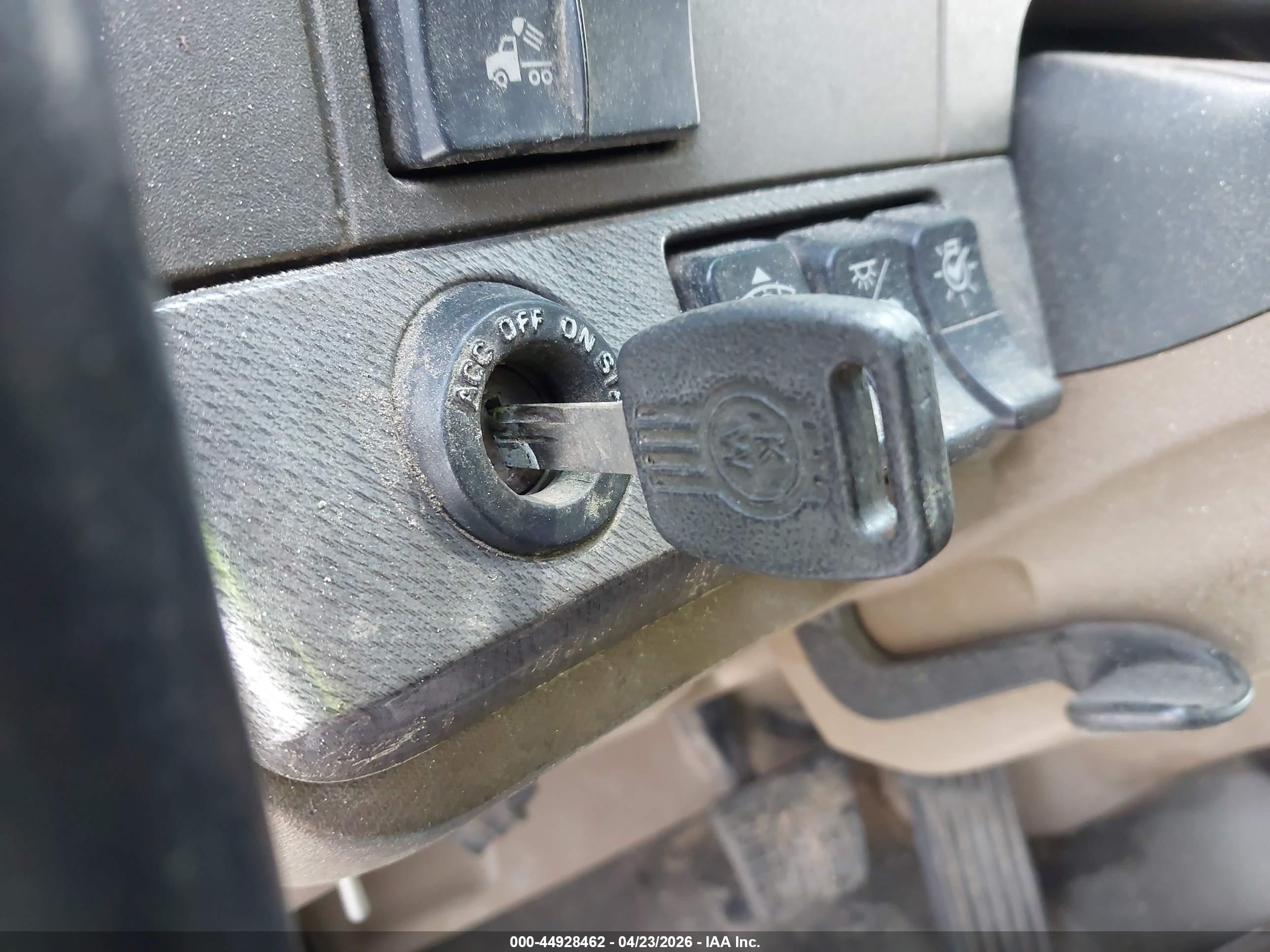 KENWORTH CONSTRUCTION image 11