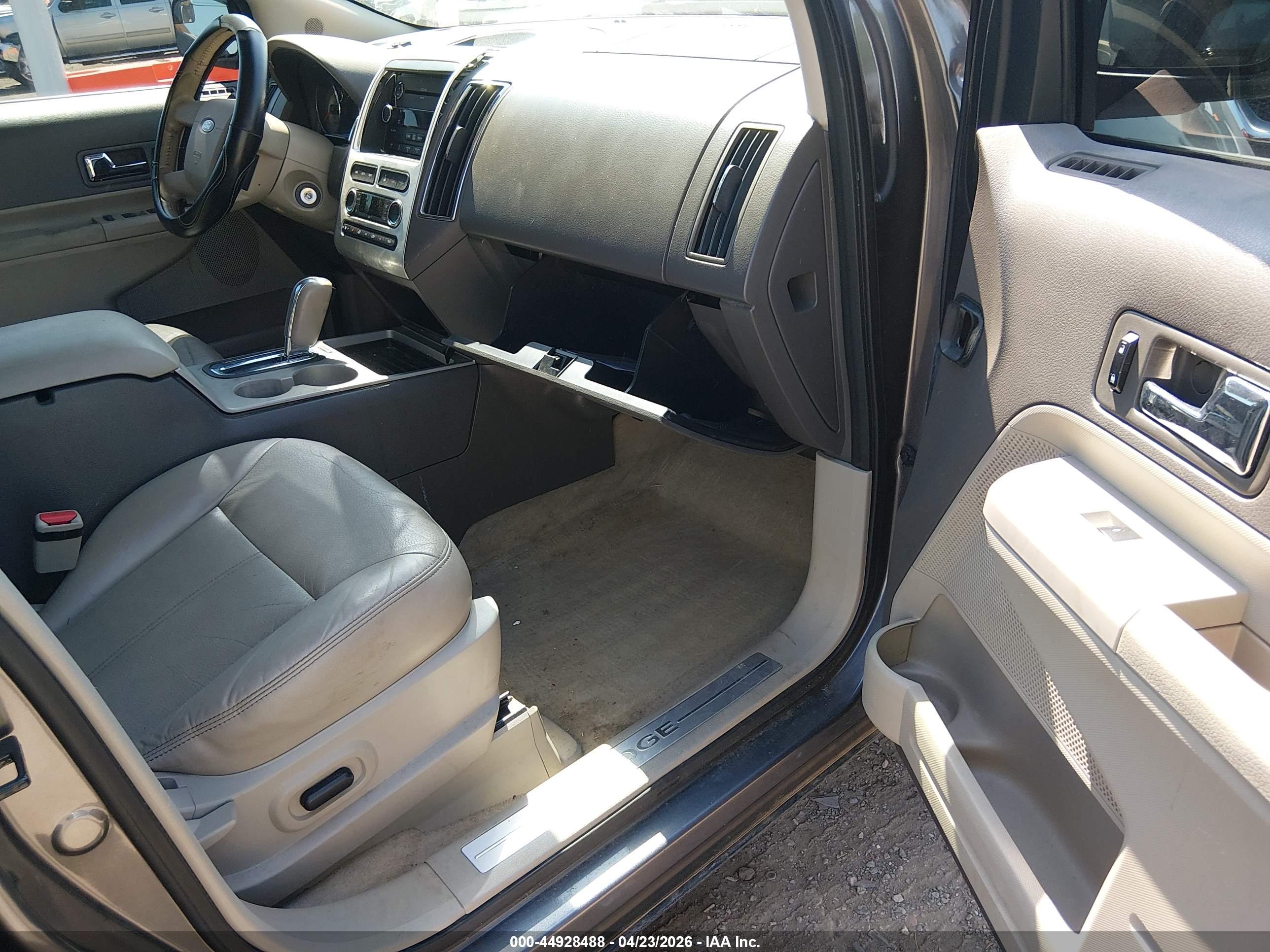 FORD EDGE image 5