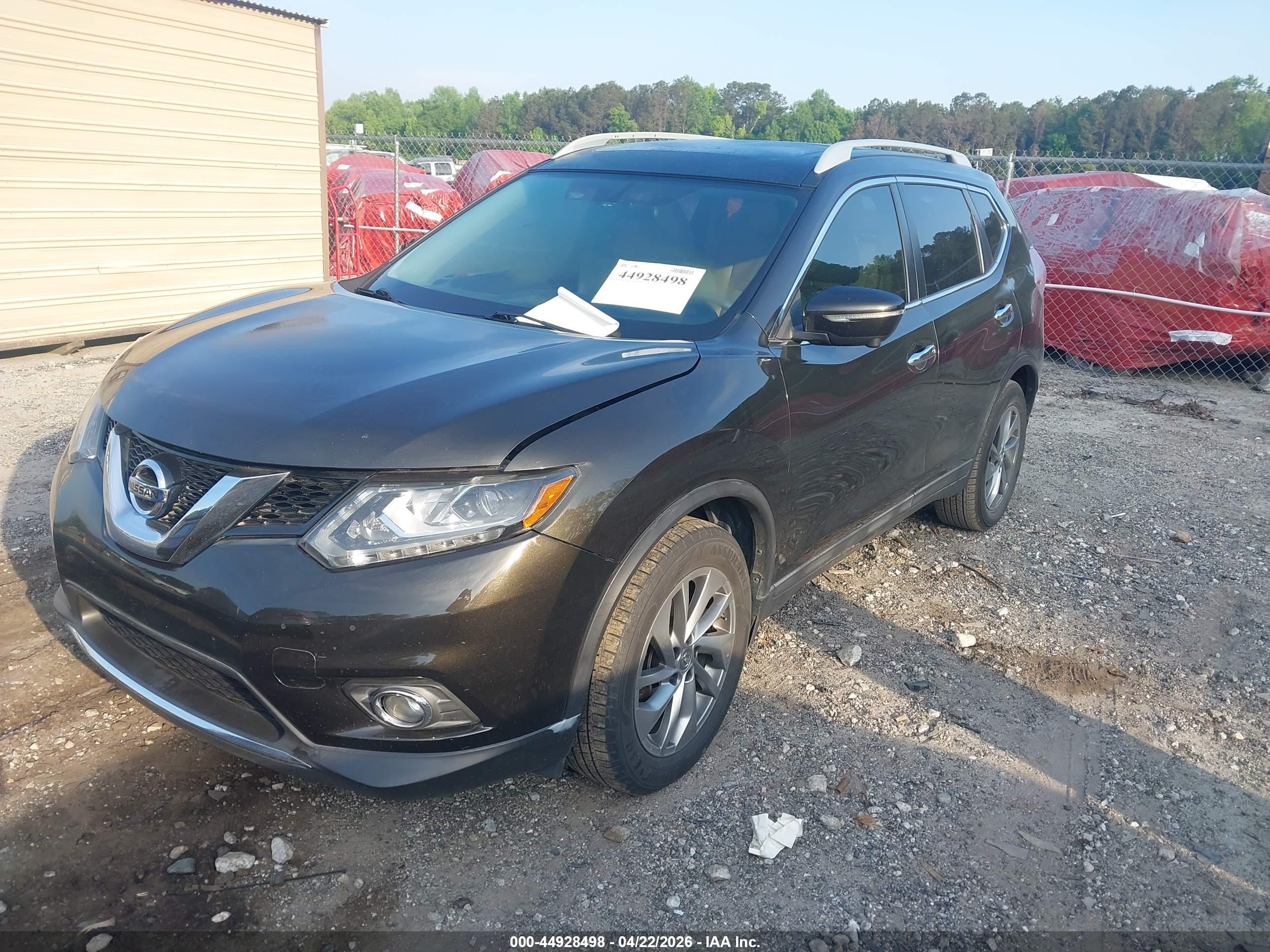 NISSAN ROGUE image 2