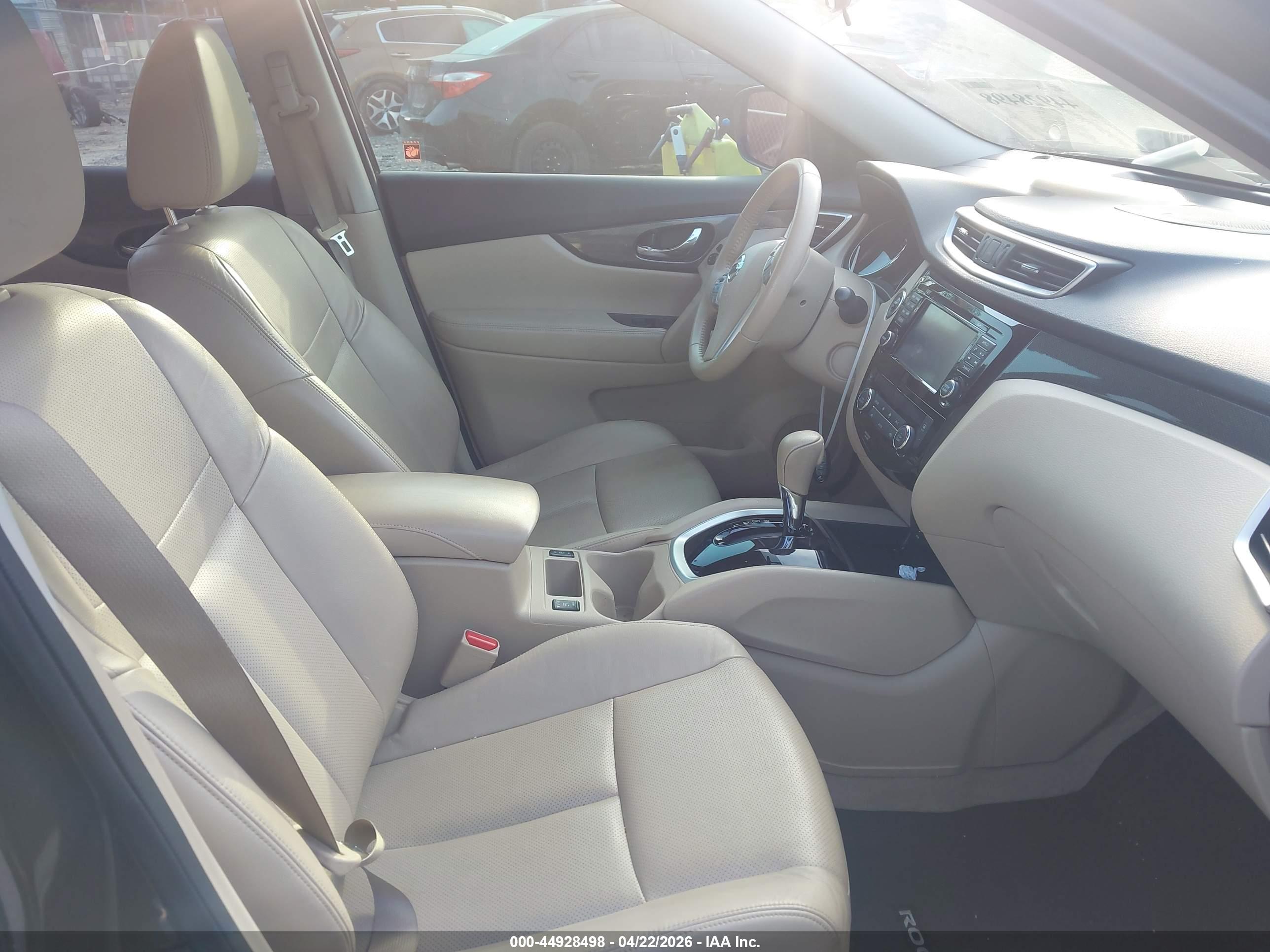NISSAN ROGUE image 5