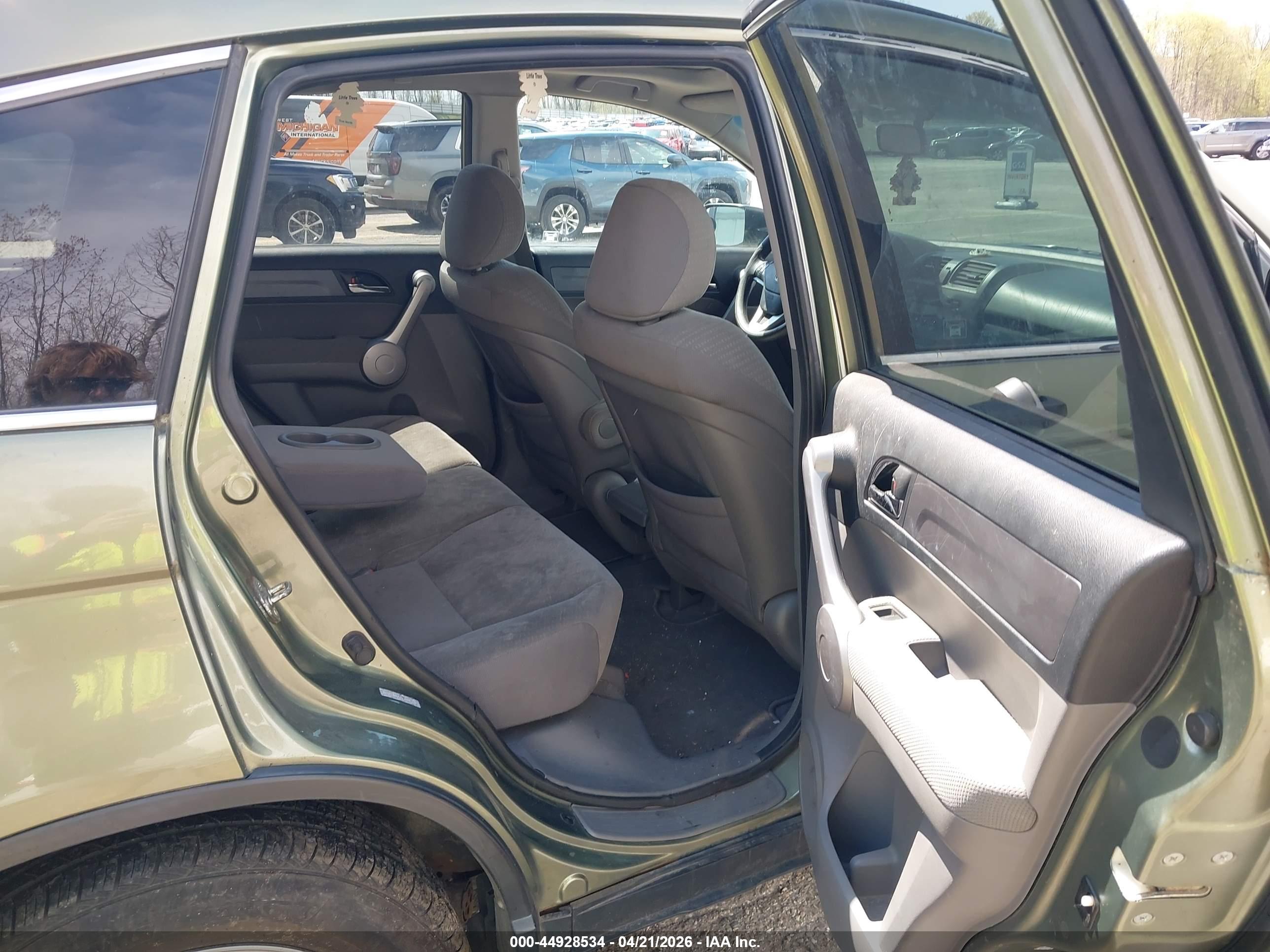 HONDA CR-V image 8