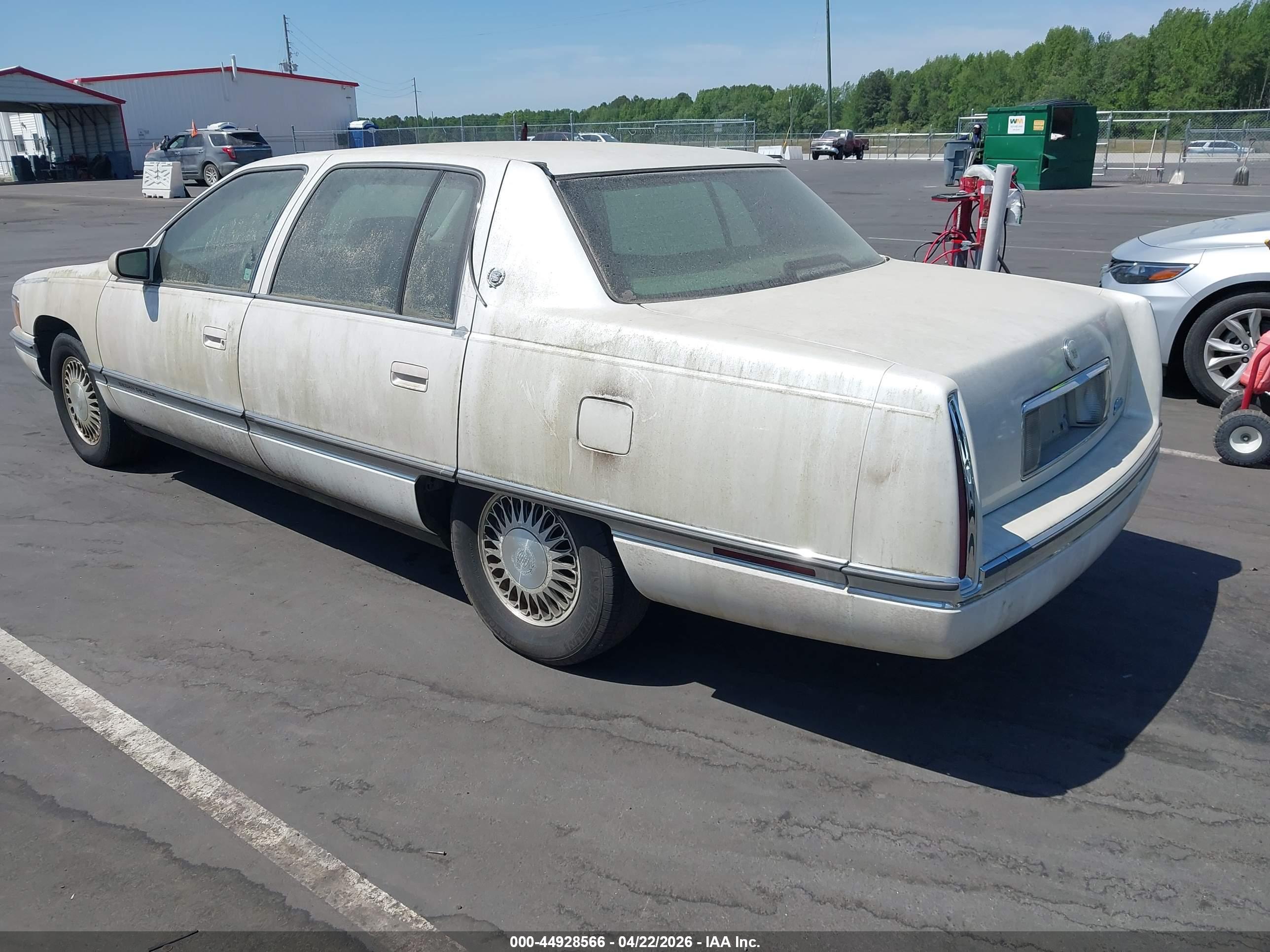 CADILLAC DEVILLE image 3