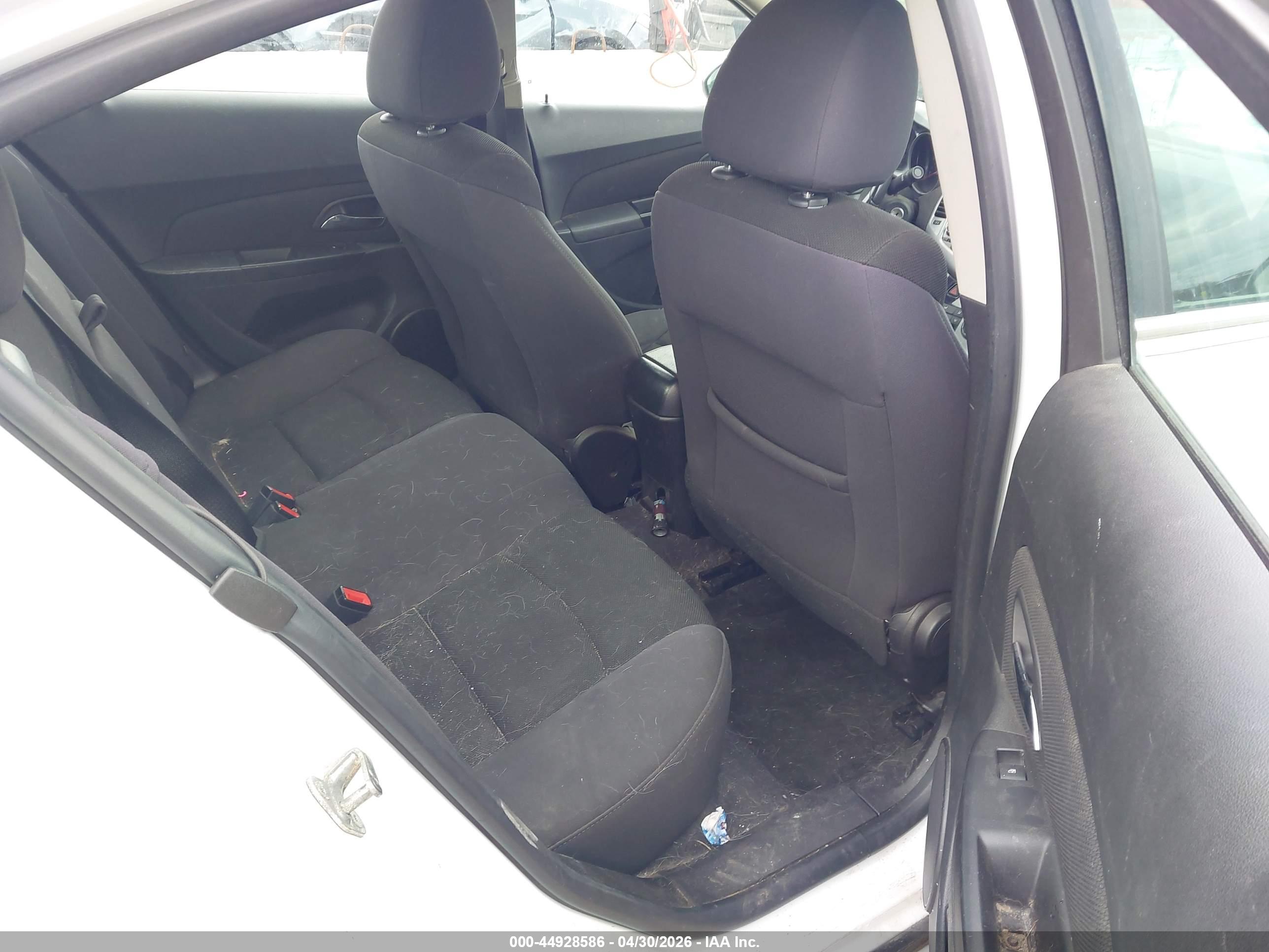 CHEVROLET CRUZE image 8