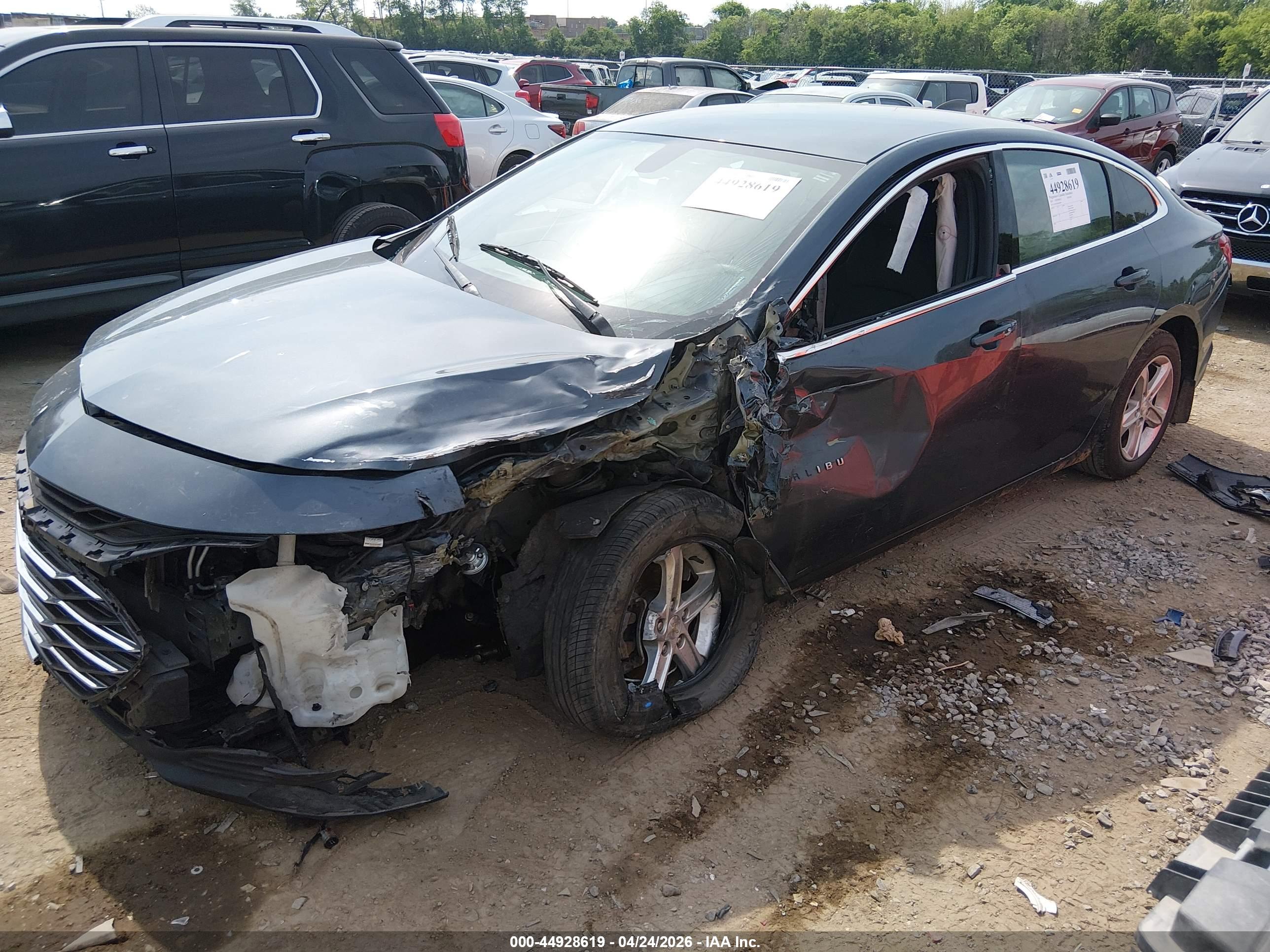 CHEVROLET MALIBU image 2