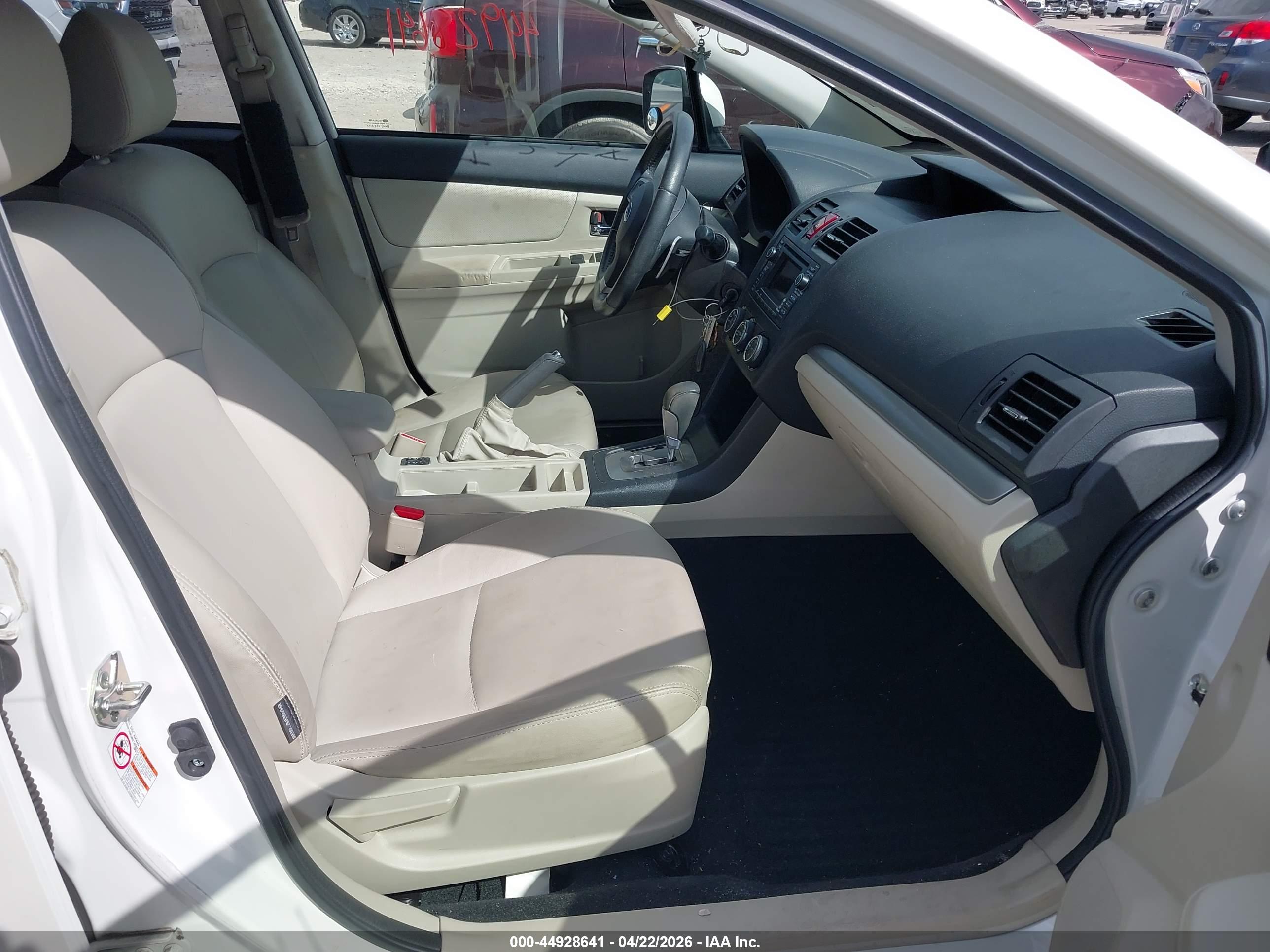 SUBARU XV image 5